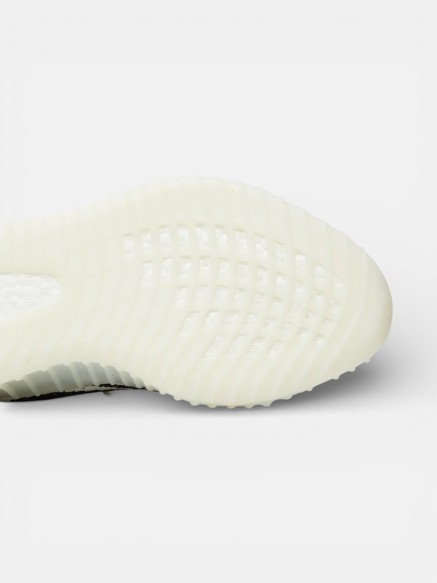 Adidas Adidas Yeezy Boost 350 Zebra – detail view in premium quality with AA+ craftsmanship