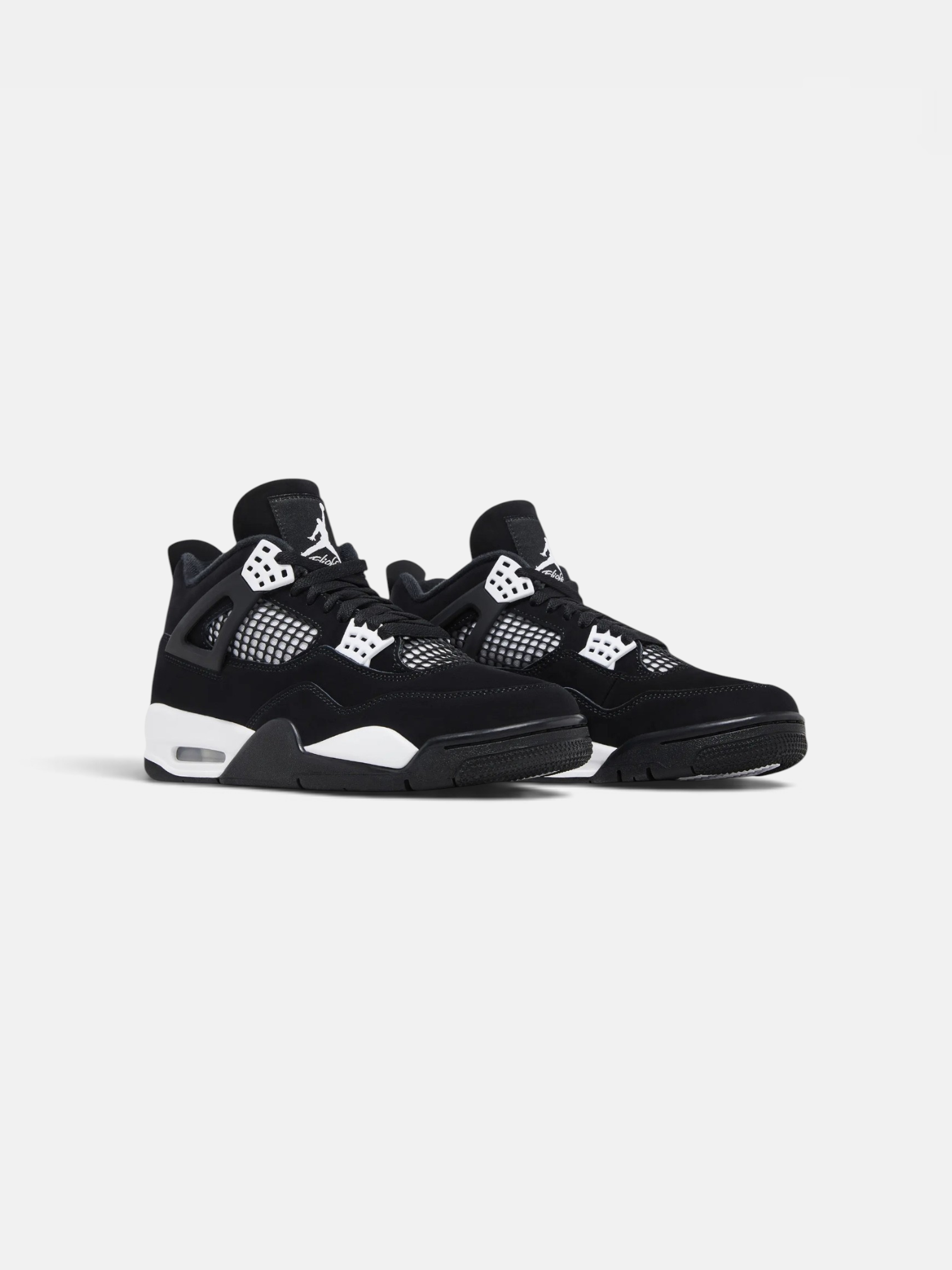 Jordan Jordan 4 Retro White Thunder – detail view in premium quality with AA+ craftsmanship