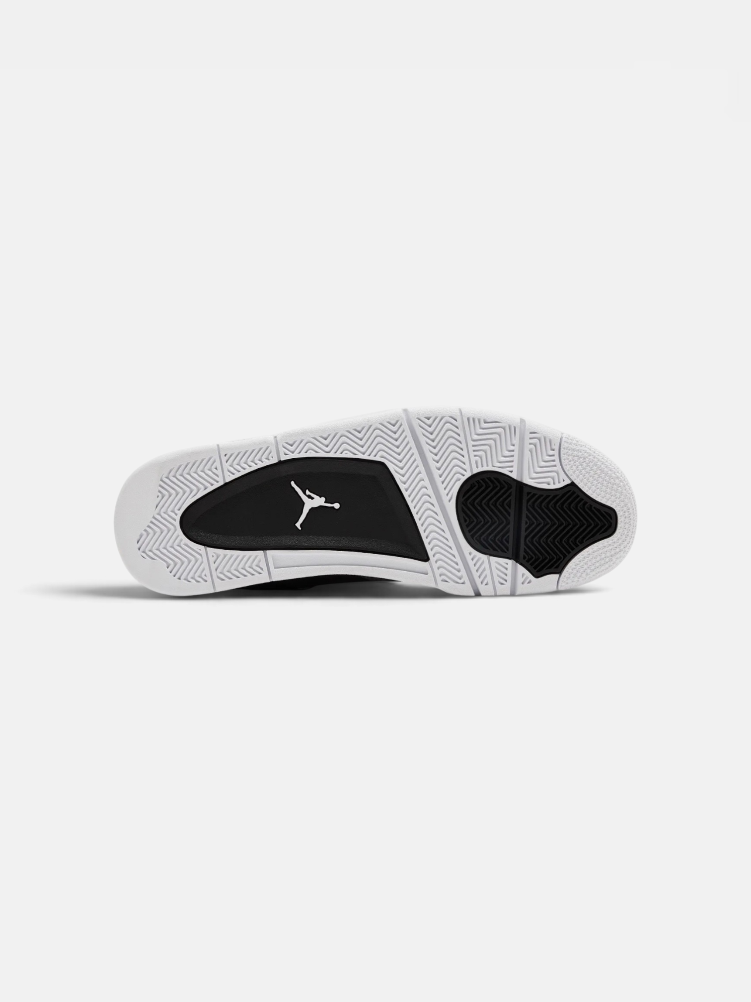 Jordan Jordan 4 Retro Fear – close-up detail view in premium quality with AA+ craftsmanship