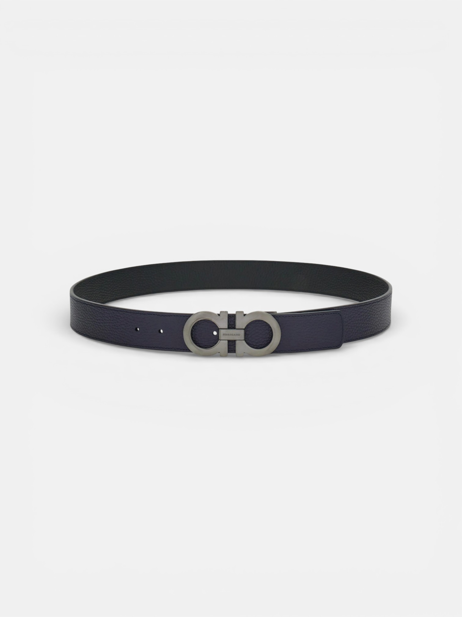 Ferregamo Ferregamo Reversible and Adjustable Belt Midnight Blue Black – close-up detail view in premium quality with AA+ craftsmanship