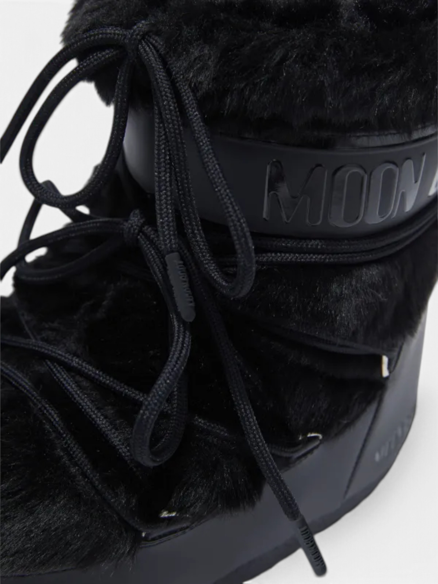 Moon Moon Boot Icon Low Faux-Fur Boots Black – back view in premium quality with AA+ craftsmanship