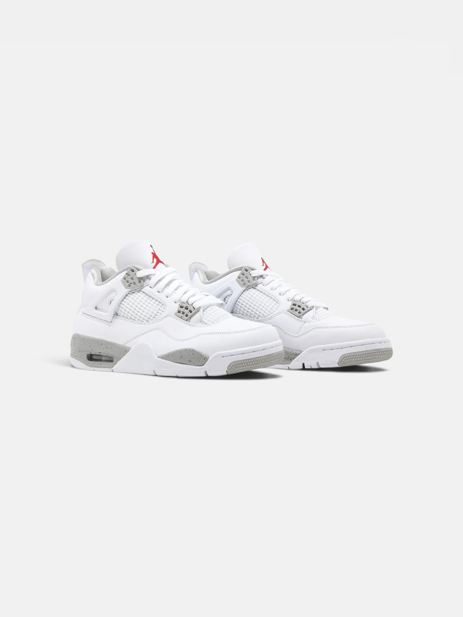 Jordan Jordan 4  Retro White Oreo – detail view in premium quality with AA+ craftsmanship