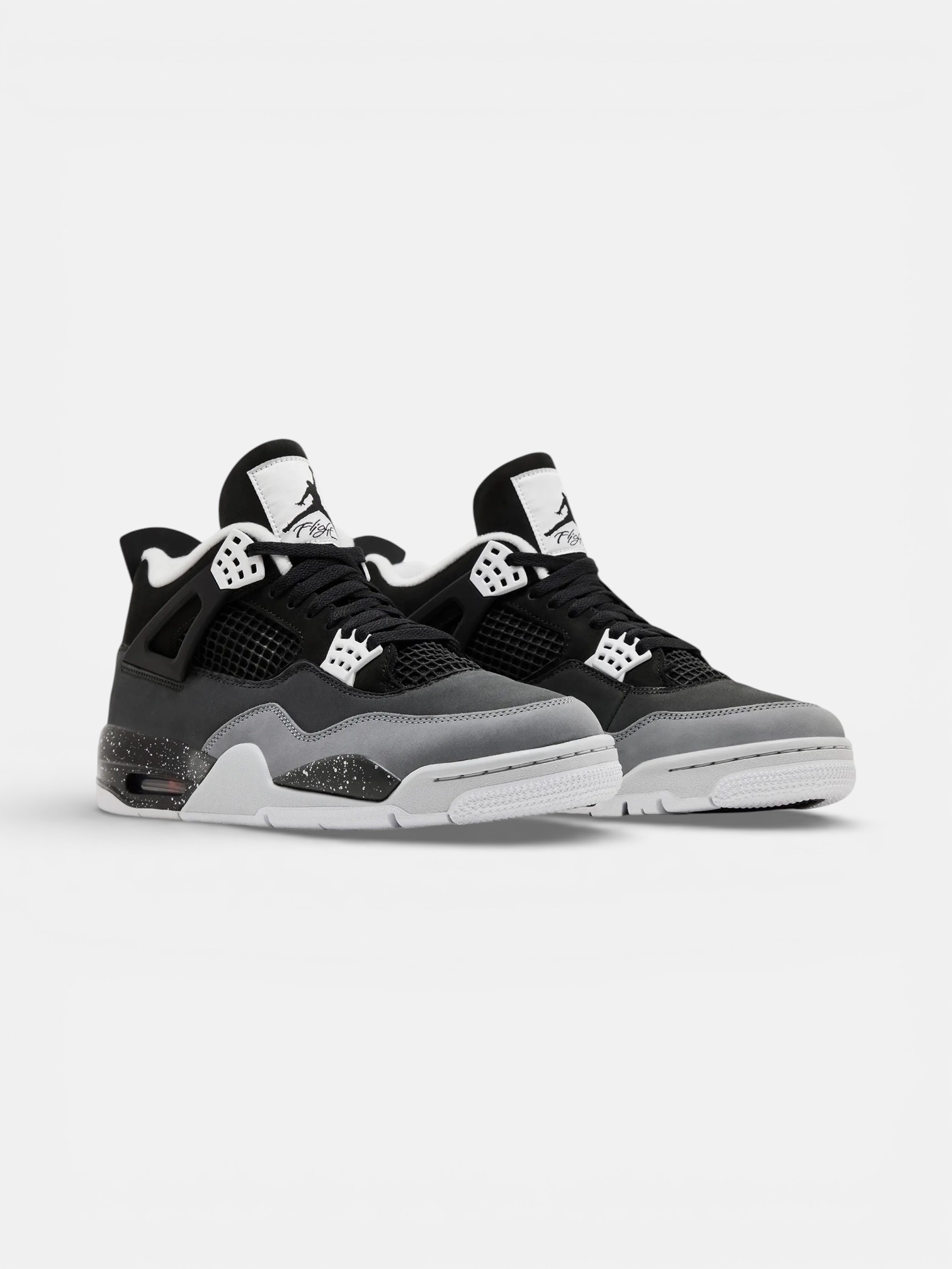 Jordan Jordan 4 Retro Fear – detail view in premium quality with AA+ craftsmanship