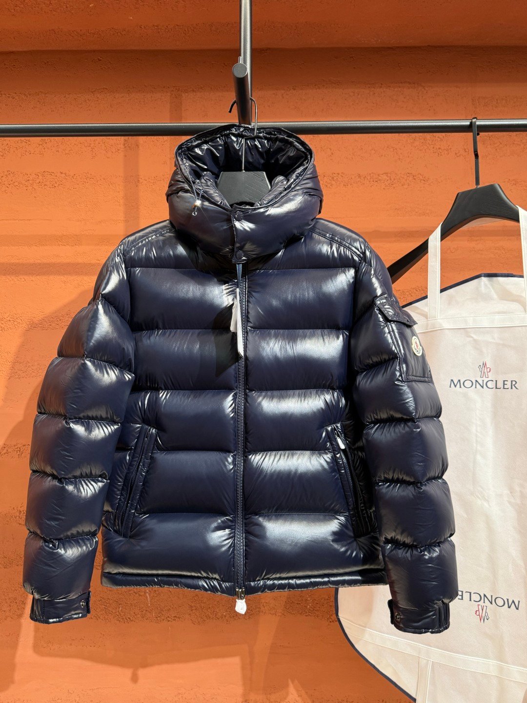 Moncler Moncler Puffer Jacket Navy Blue – side profile view in premium quality with AA+ craftsmanship
