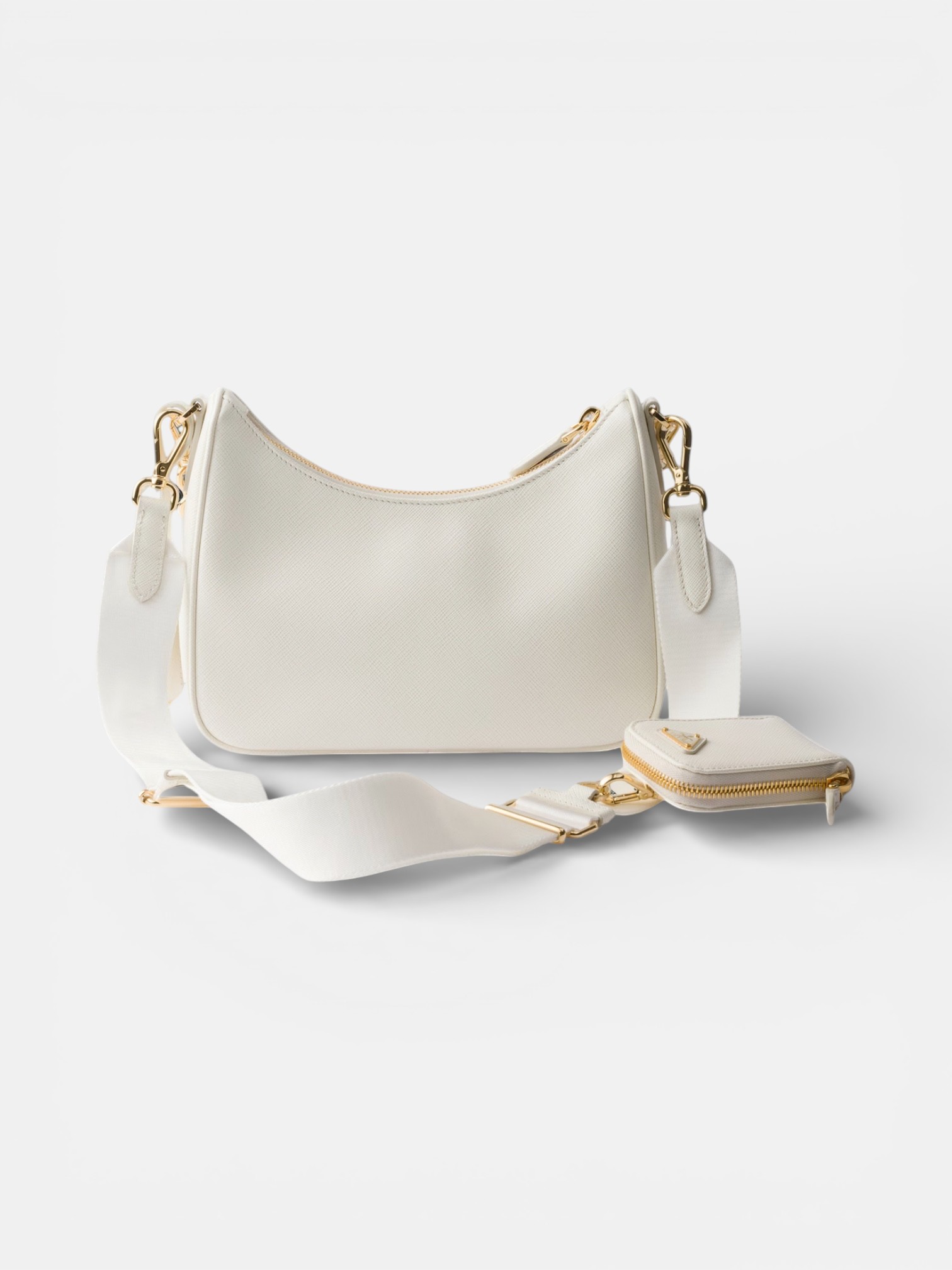 Prada Prada Re-Edition 2005 Saffiano White – close-up detail view in premium quality with AA+ craftsmanship