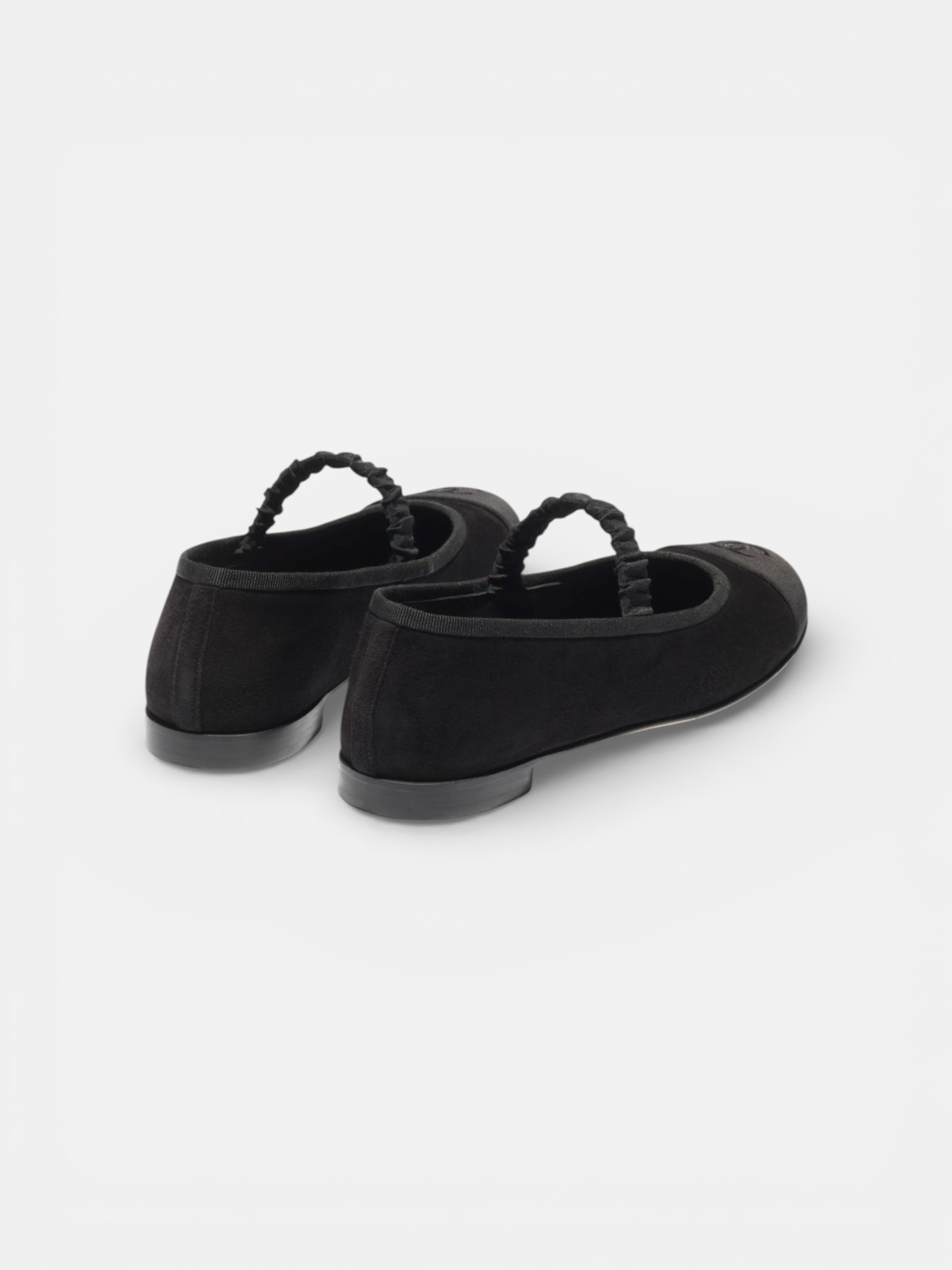 Chanel Chanel Ballet Flats Suede Kidskin – close-up detail view in premium quality with AA+ craftsmanship