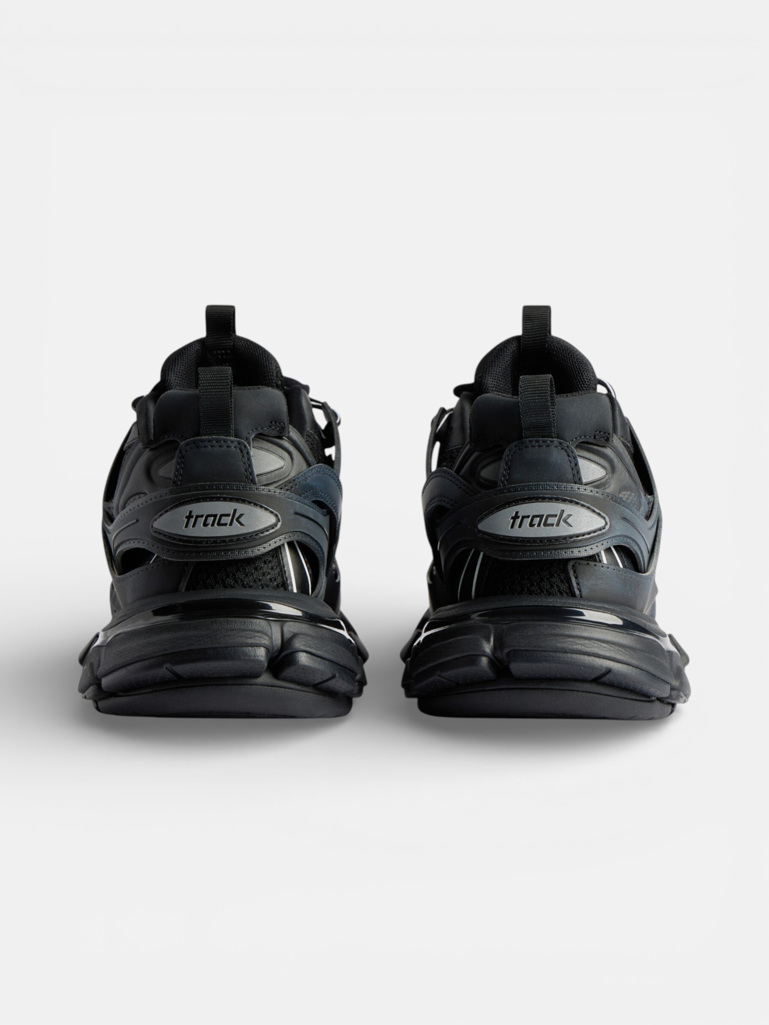 Balenciaga Balenciaga Track Sneaker Black – detail view in premium quality with AA+ craftsmanship
