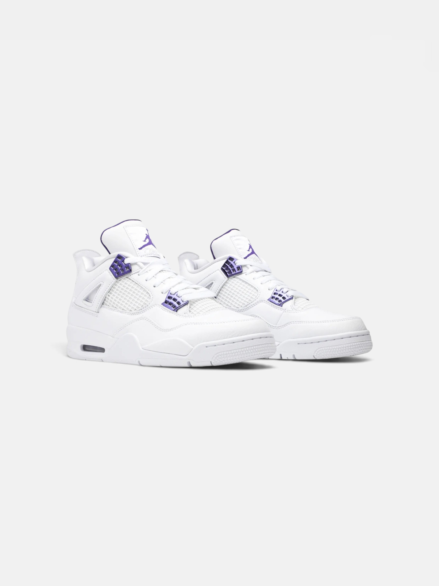 Jordan Jordan 4 Retro Metallic Purple – detail view in premium quality with AA+ craftsmanship