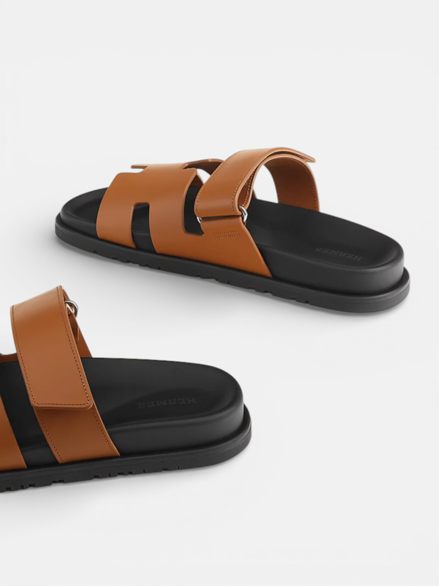 Hermes Hermes Chypre Sandal Naturel – back view in premium quality with AA+ craftsmanship