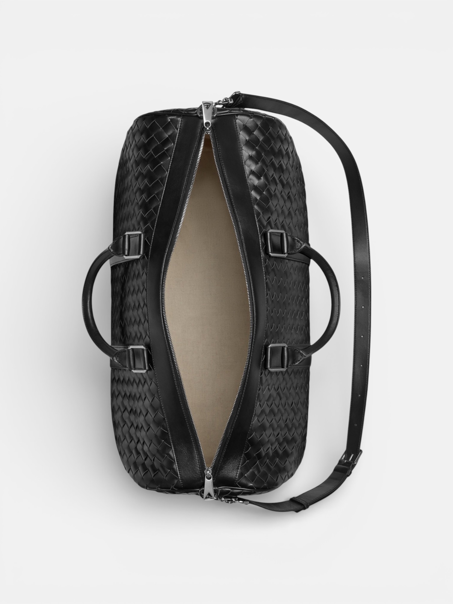 Bottega Bottega Veneta Intrecciato Cabin Duffle Black – side profile view in premium quality with AA+ craftsmanship