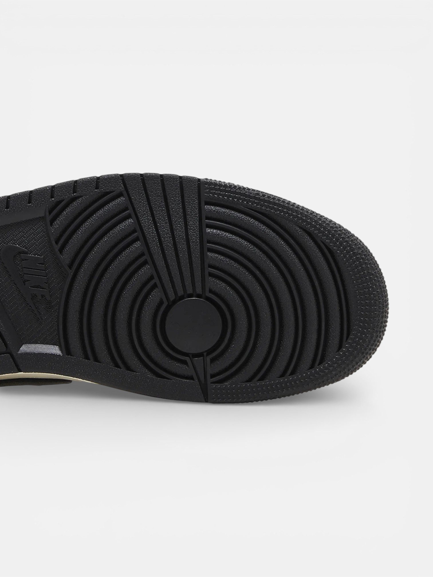 Jordan Jordan 1 Retro Low OG Mocha – detail view in premium quality with AA+ craftsmanship