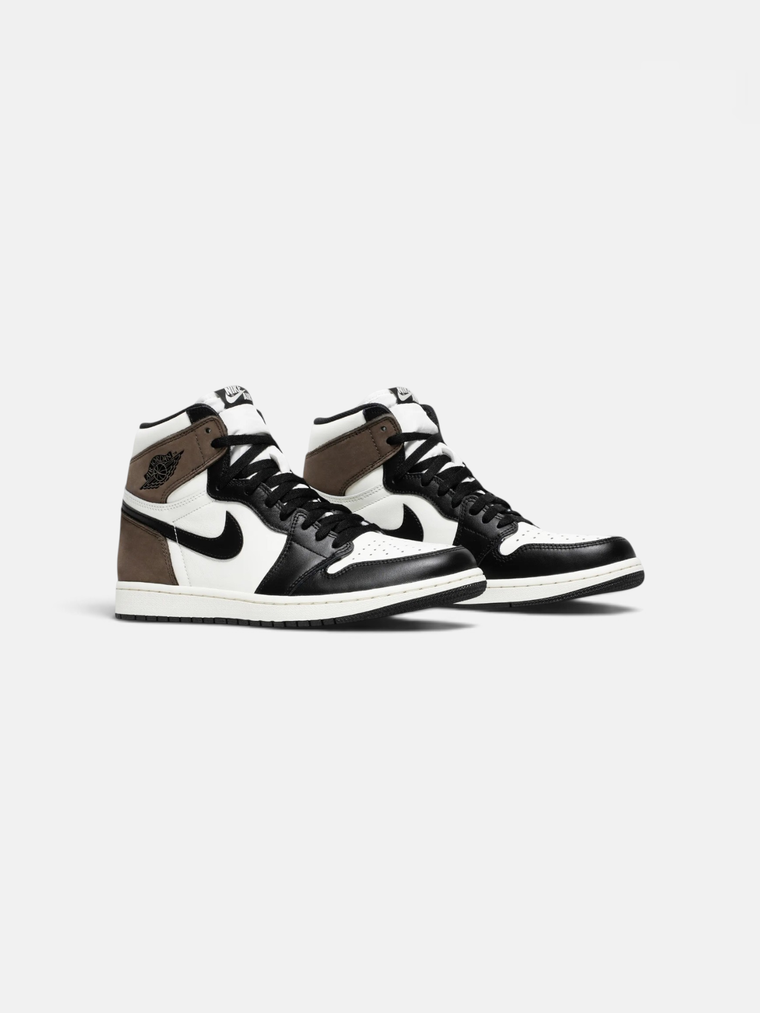 Jordan Jordan 1 Retro High Dark Mocha – detail view in premium quality with AA+ craftsmanship