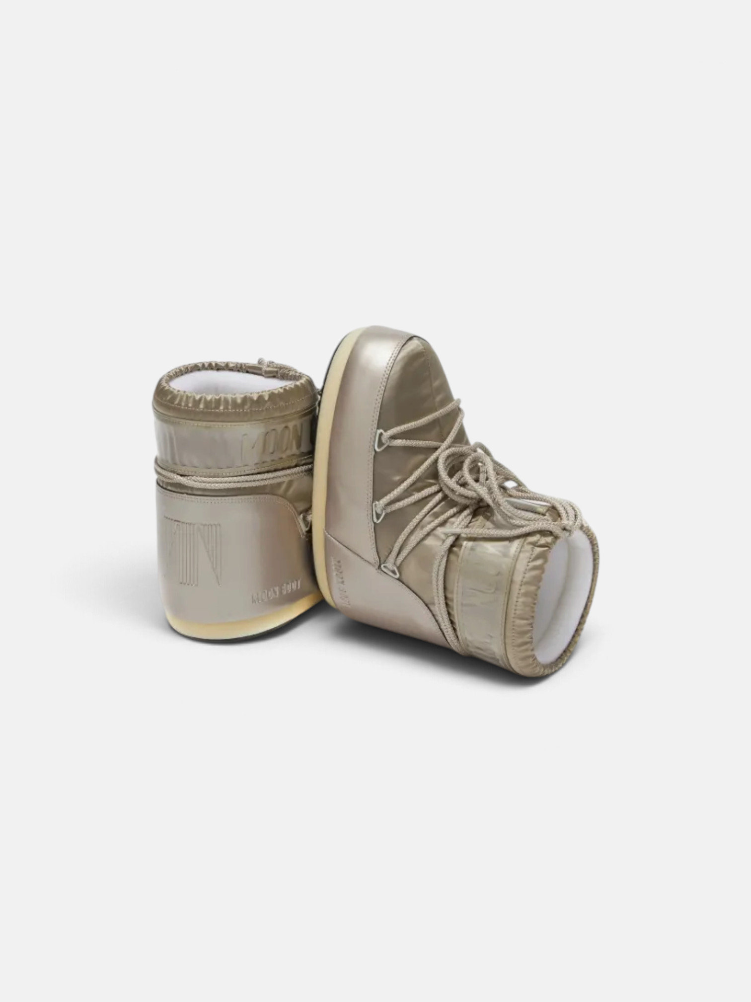 Moon Moon Boot Icon Low Glance Satin Boots Gold – close-up detail view in premium quality with AA+ craftsmanship