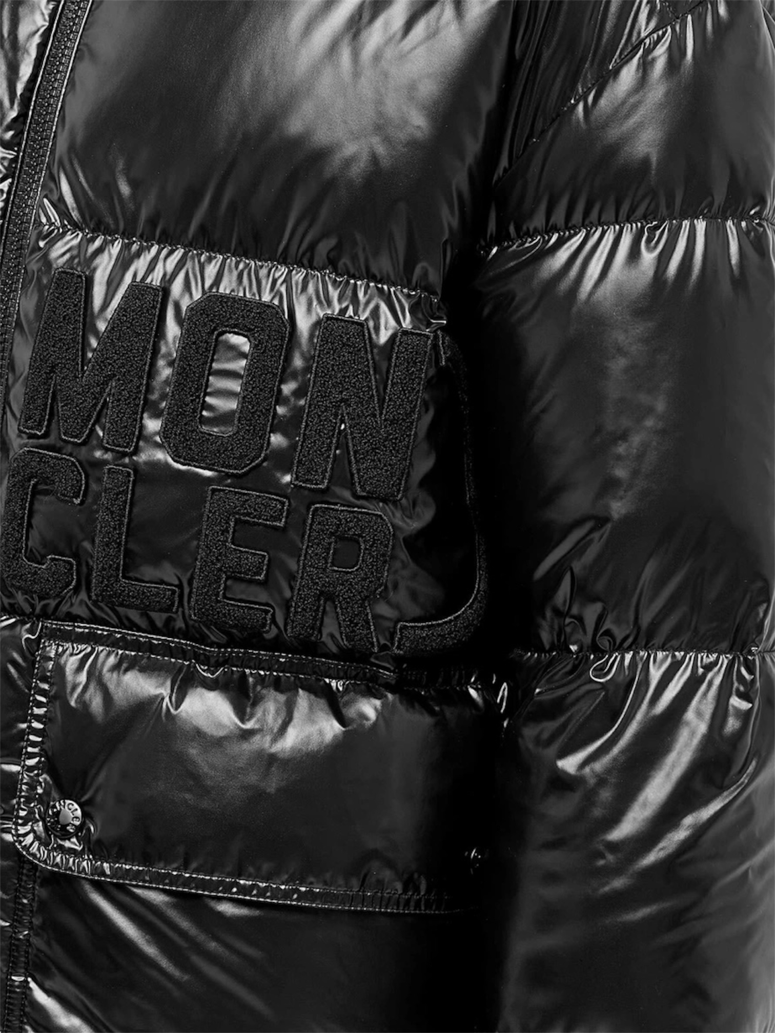 Moncler Moncler Abbaye Short Down Jacket Black – close-up detail view in premium quality with AA+ craftsmanship