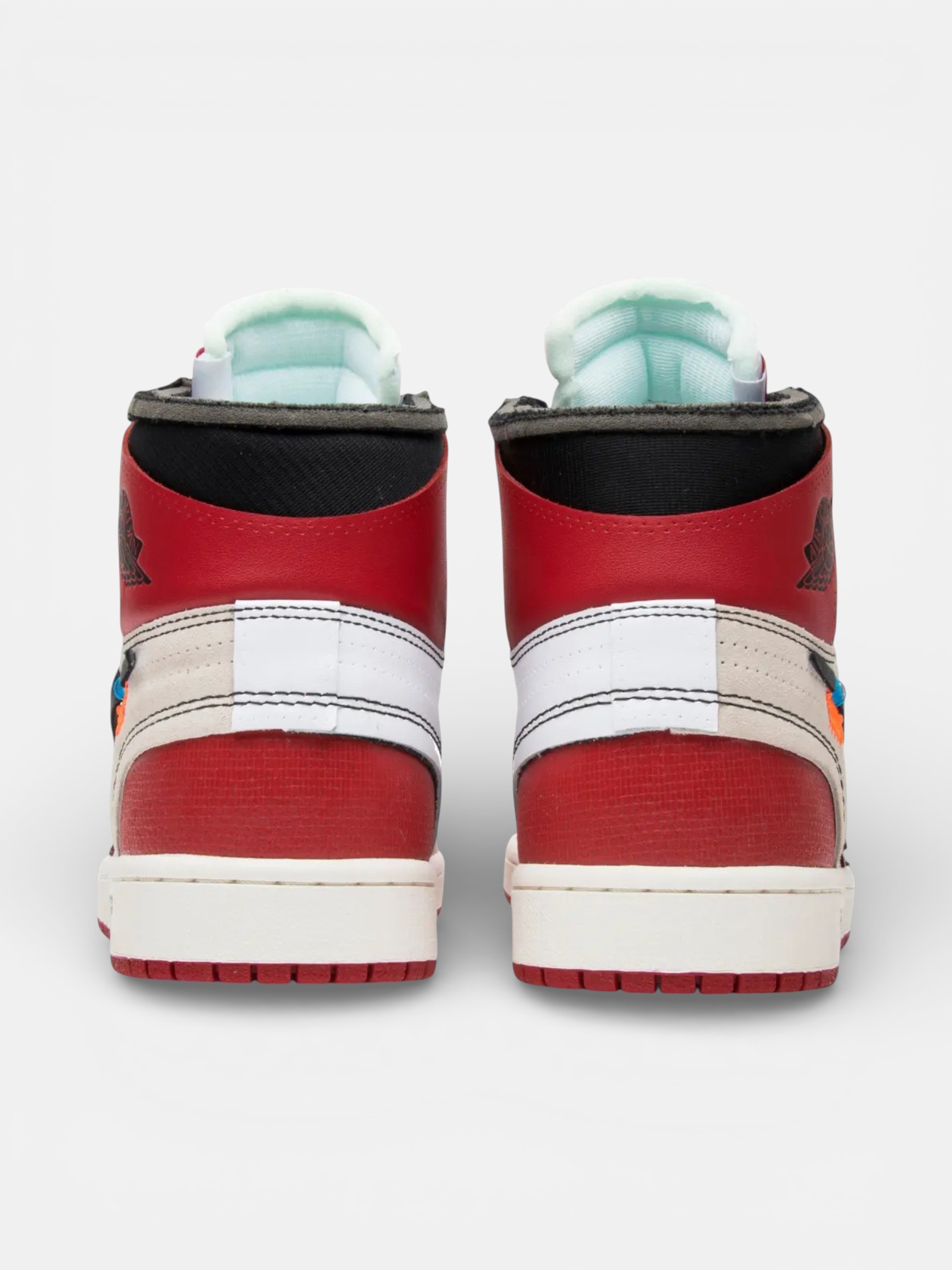 Jordan Jordan 1 Retro High OG Chicago x Off-White – detail view in premium quality with AA+ craftsmanship