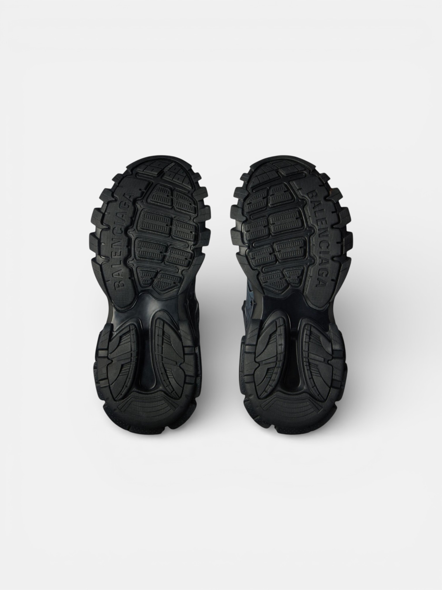 Balenciaga Balenciaga Track Sneaker Black – detail view in premium quality with AA+ craftsmanship