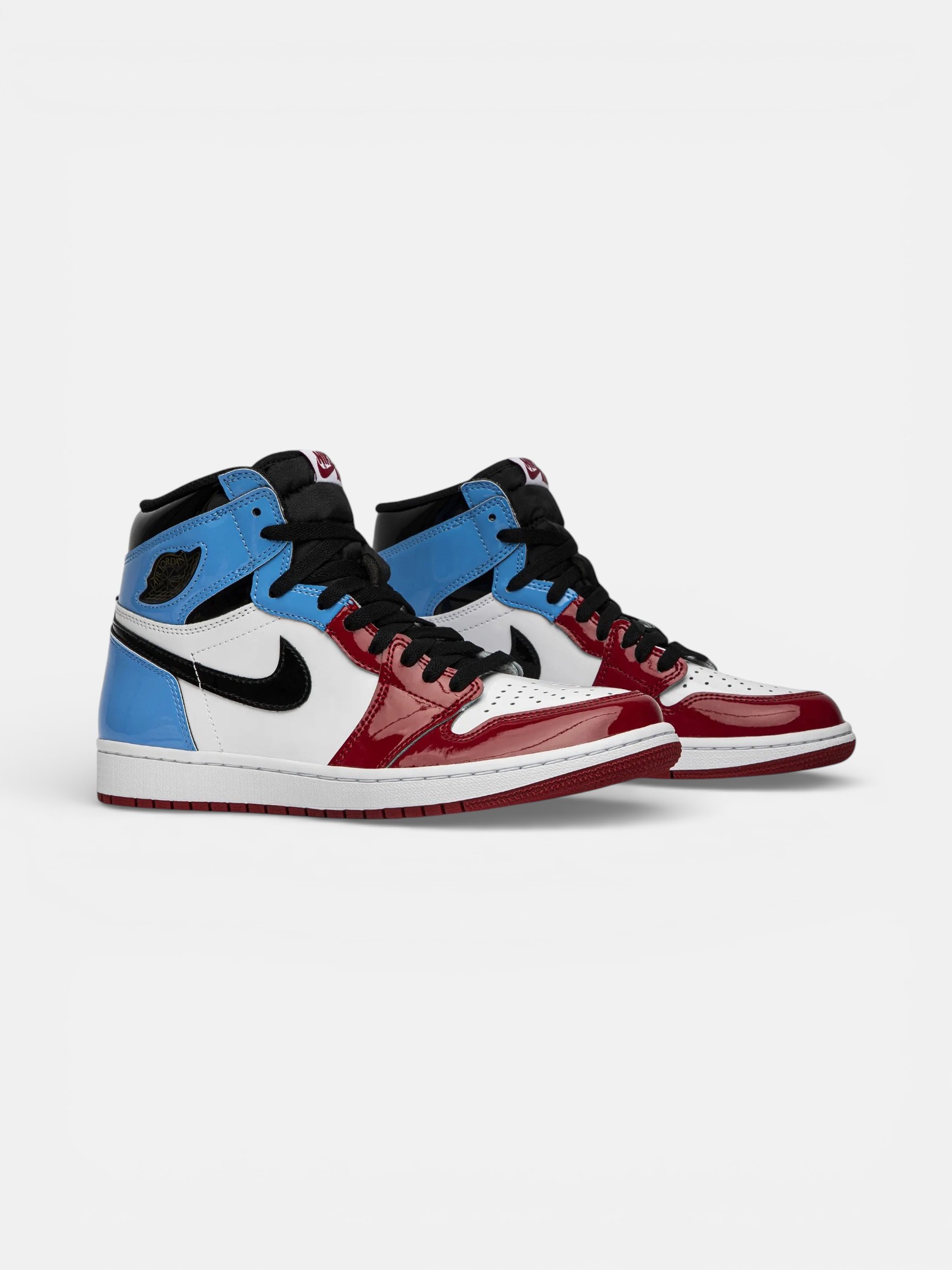 Jordan Jordan 1 Retro High Fearless UNC Chicago – detail view in premium quality with AA+ craftsmanship