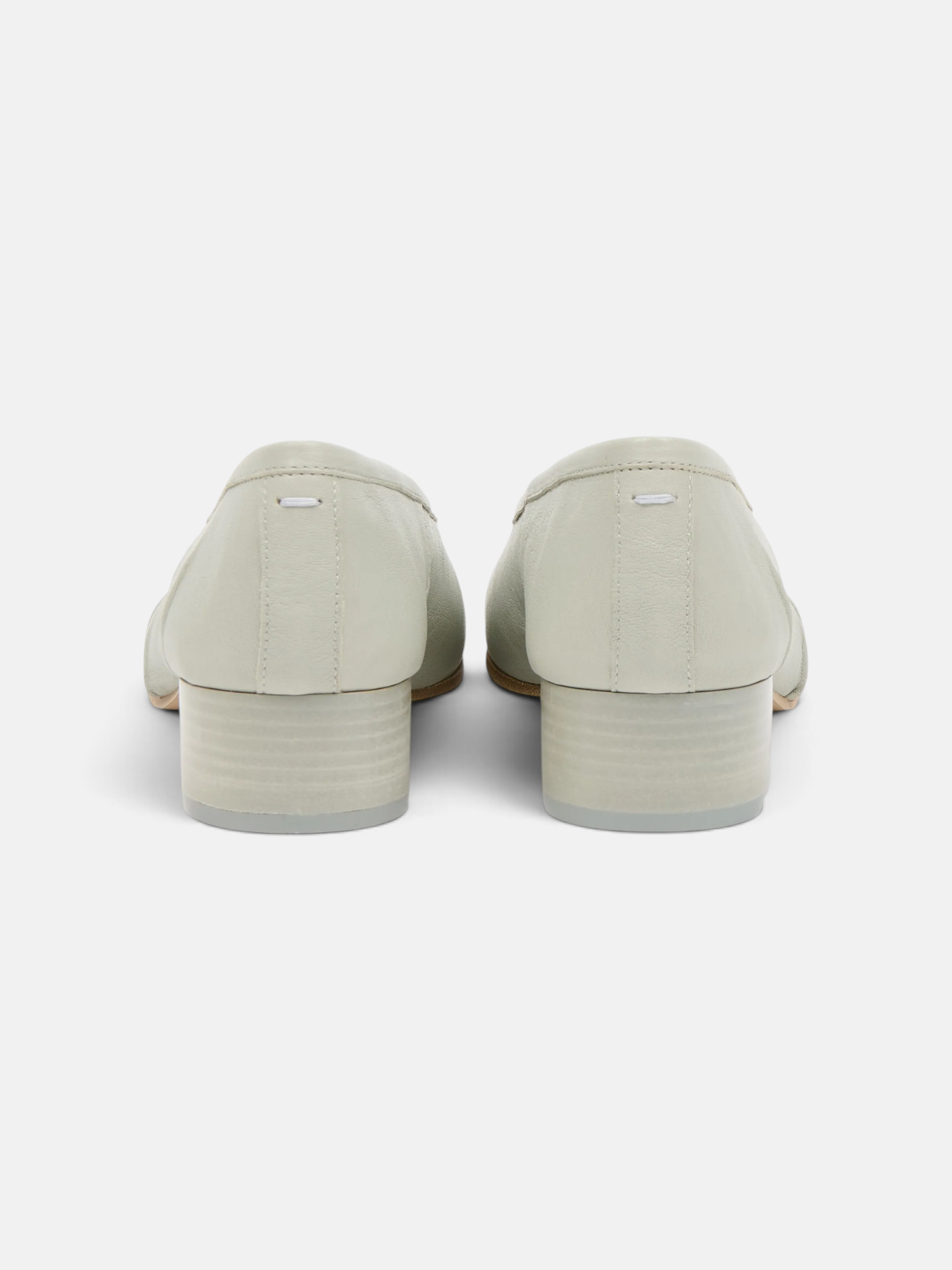 Maison Maison Margiela Tabi Ballerina Pumps White – close-up detail view in premium quality with AA+ craftsmanship