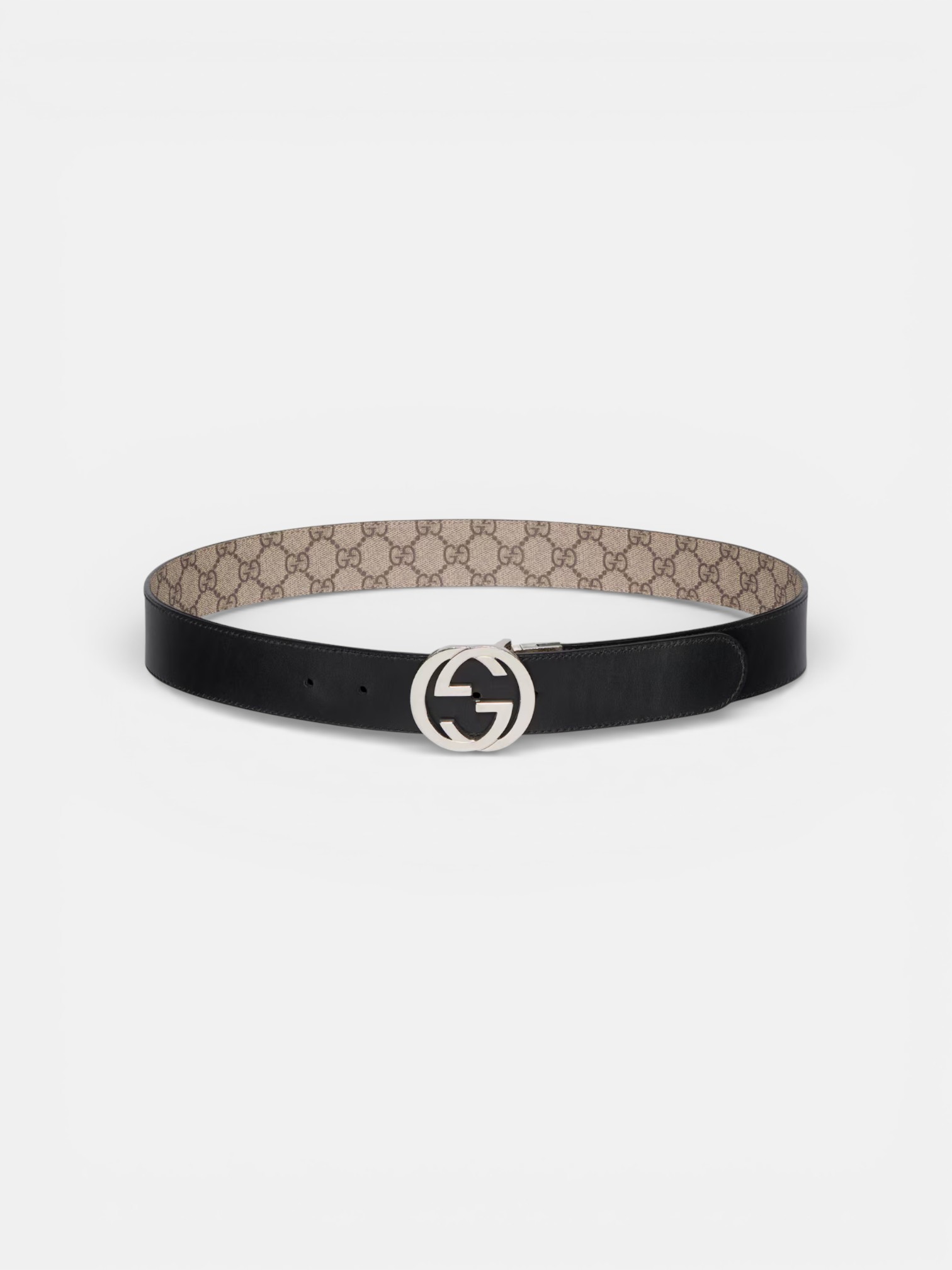 Gucci Gucci Reversible Belt with Interlocking G Buckle Supreme Black Leather – close-up detail view in premium quality with AA+ craftsmanship