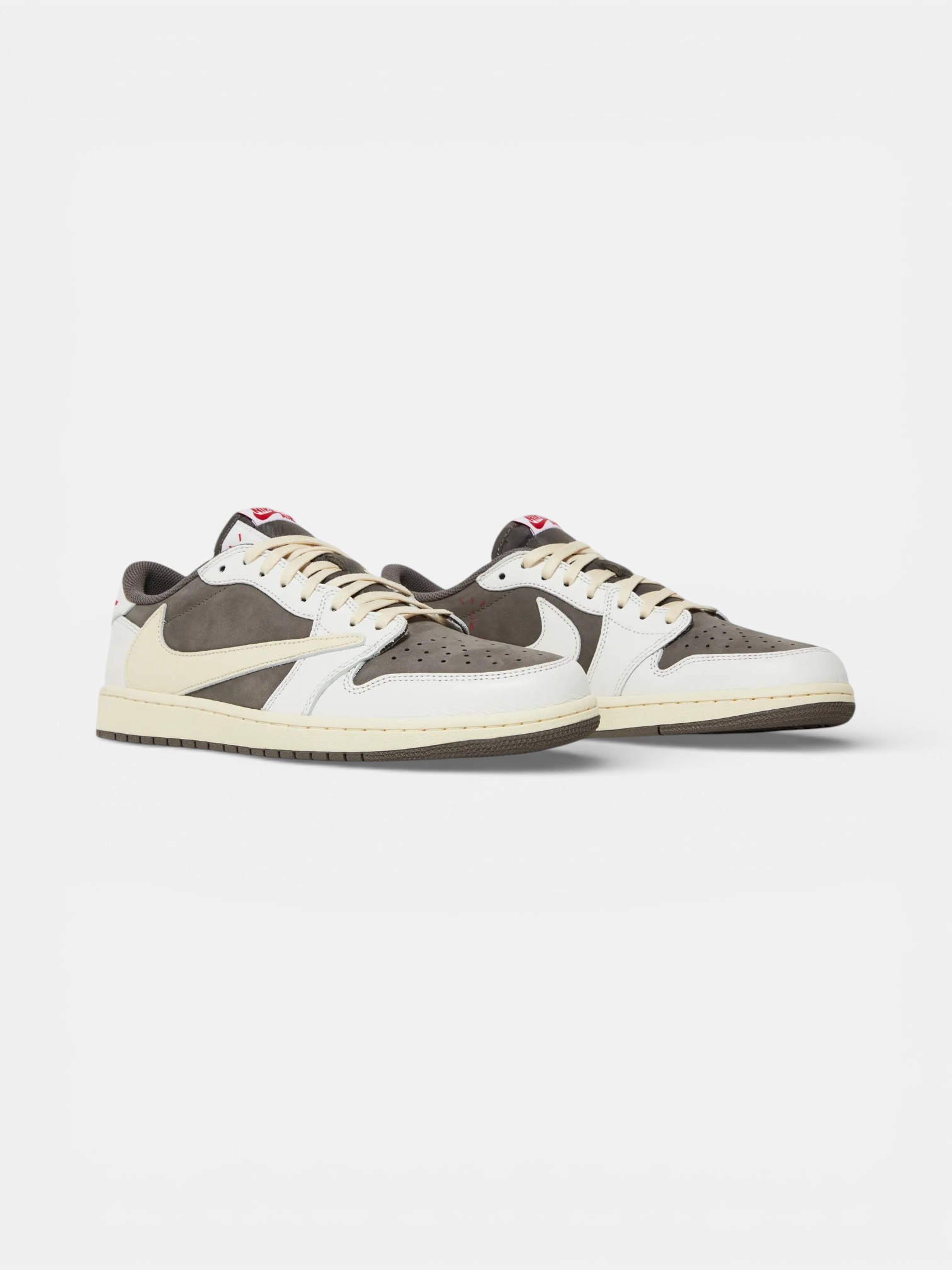 Jordan Jordan 1 Retro Low OG SP Travis Scott Reverse Mocha – detail view in premium quality with AA+ craftsmanship
