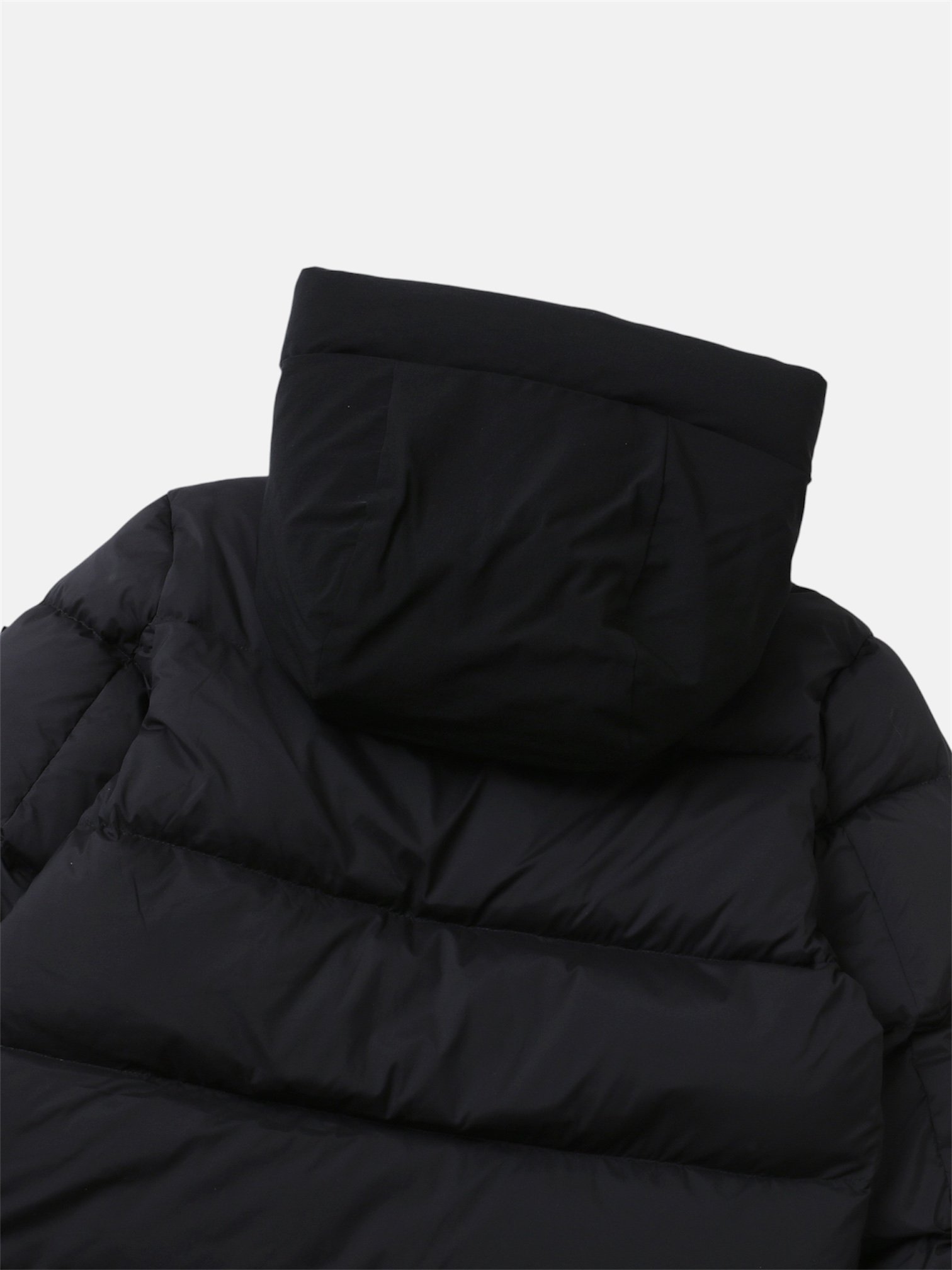 Moncler Moncler Madeira Down Jacket Black – close-up detail view in premium quality with AA+ craftsmanship