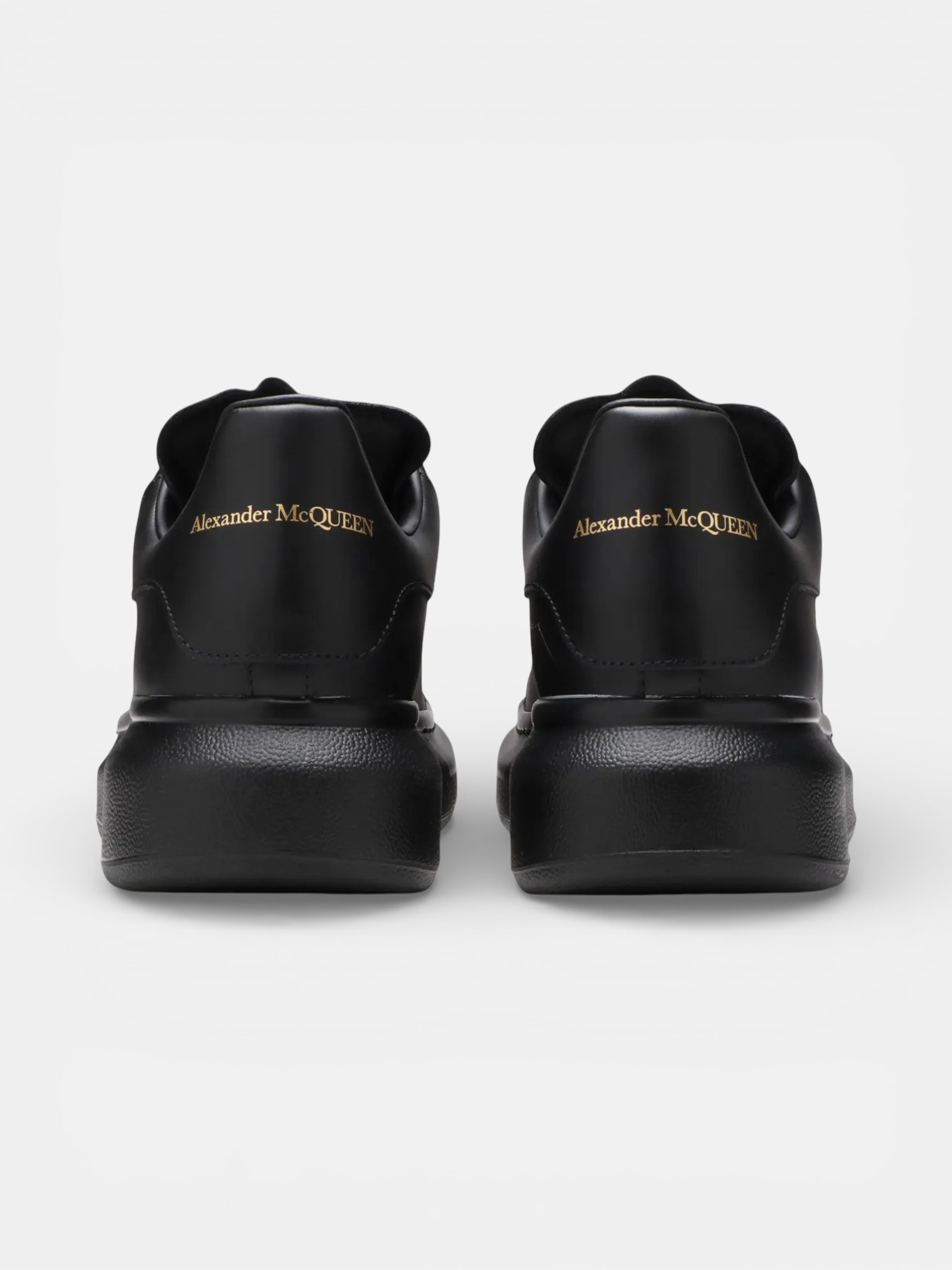 Alexander Alexander McQueen Sneaker All Black – detail view in premium quality with AA+ craftsmanship