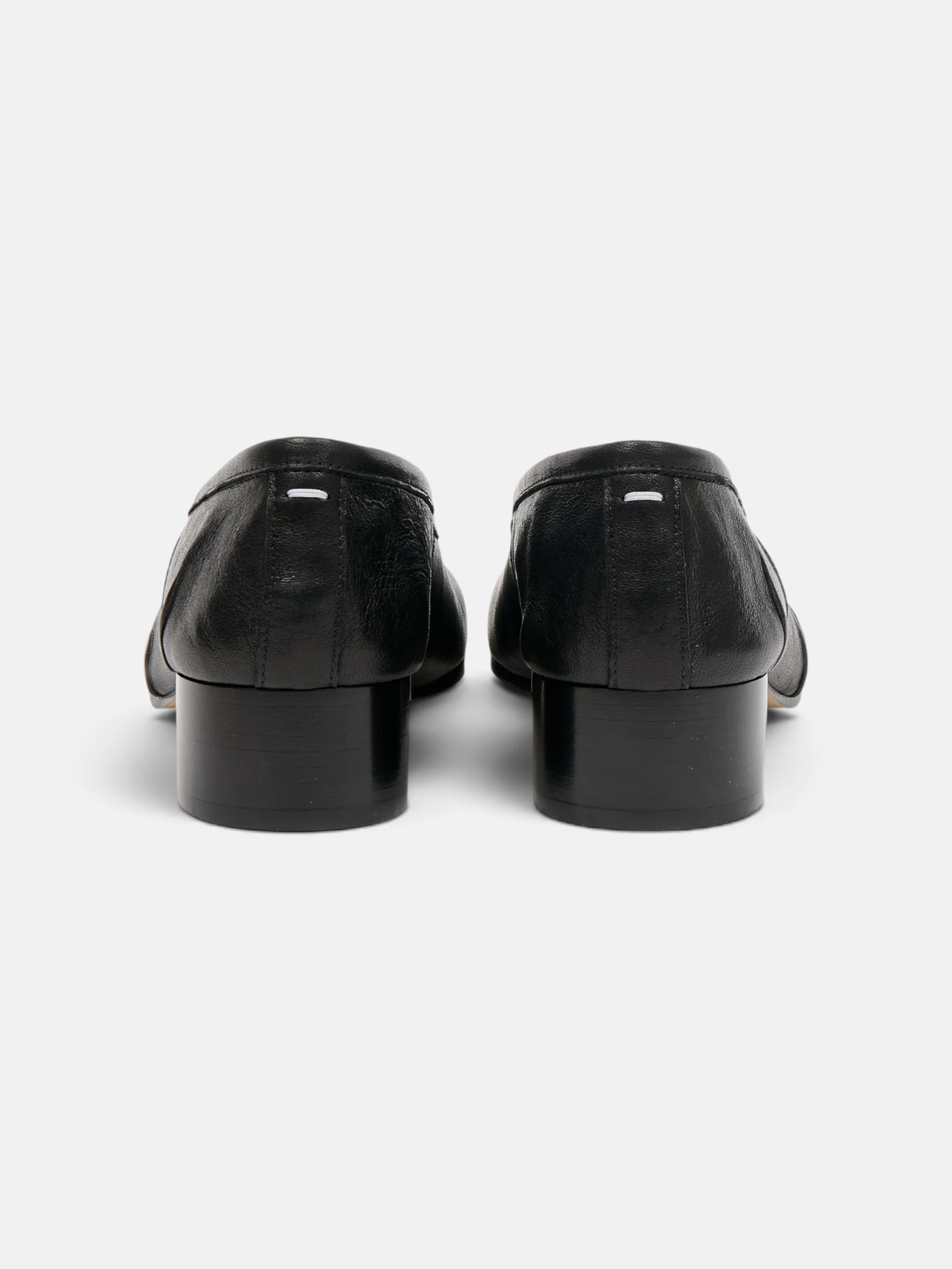 Maison Maison Margiela Tabi Ballerina Pumps Black – close-up detail view in premium quality with AA+ craftsmanship