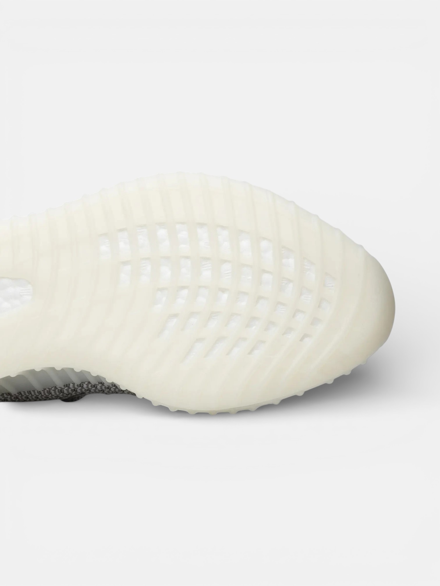 Adidas Adidas Yeezy Boost 350 V2 Static Non-Reflective – detail view in premium quality with AA+ craftsmanship