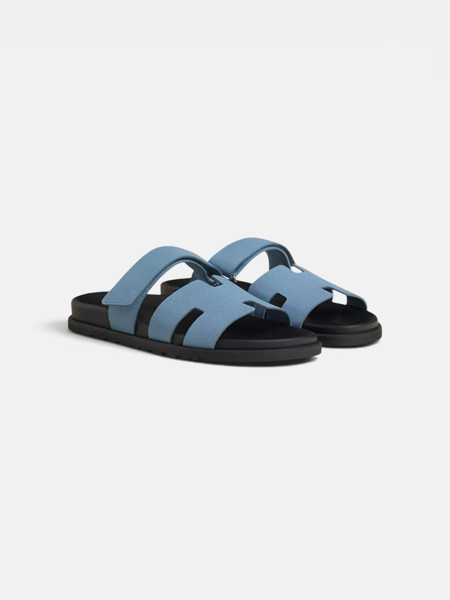 Hermes Hermes Chypre Sandal Bleu Jean – close-up detail view in premium quality with AA+ craftsmanship