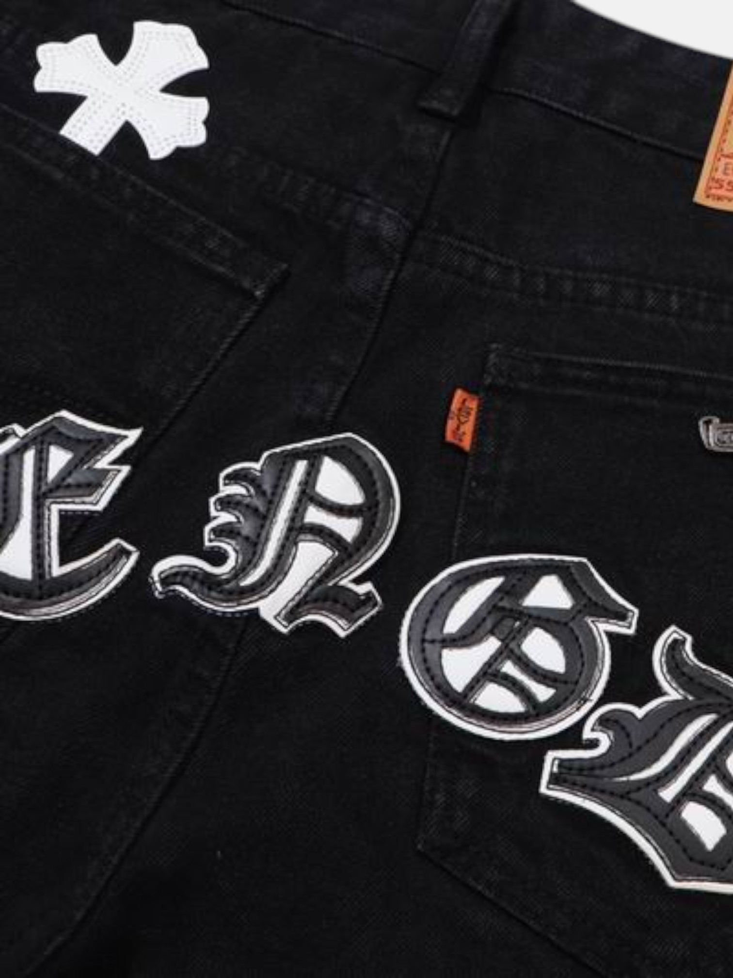 Chrome Chrome Hearts Contrast Cross Jeans Black – detail view in premium quality with AA+ craftsmanship
