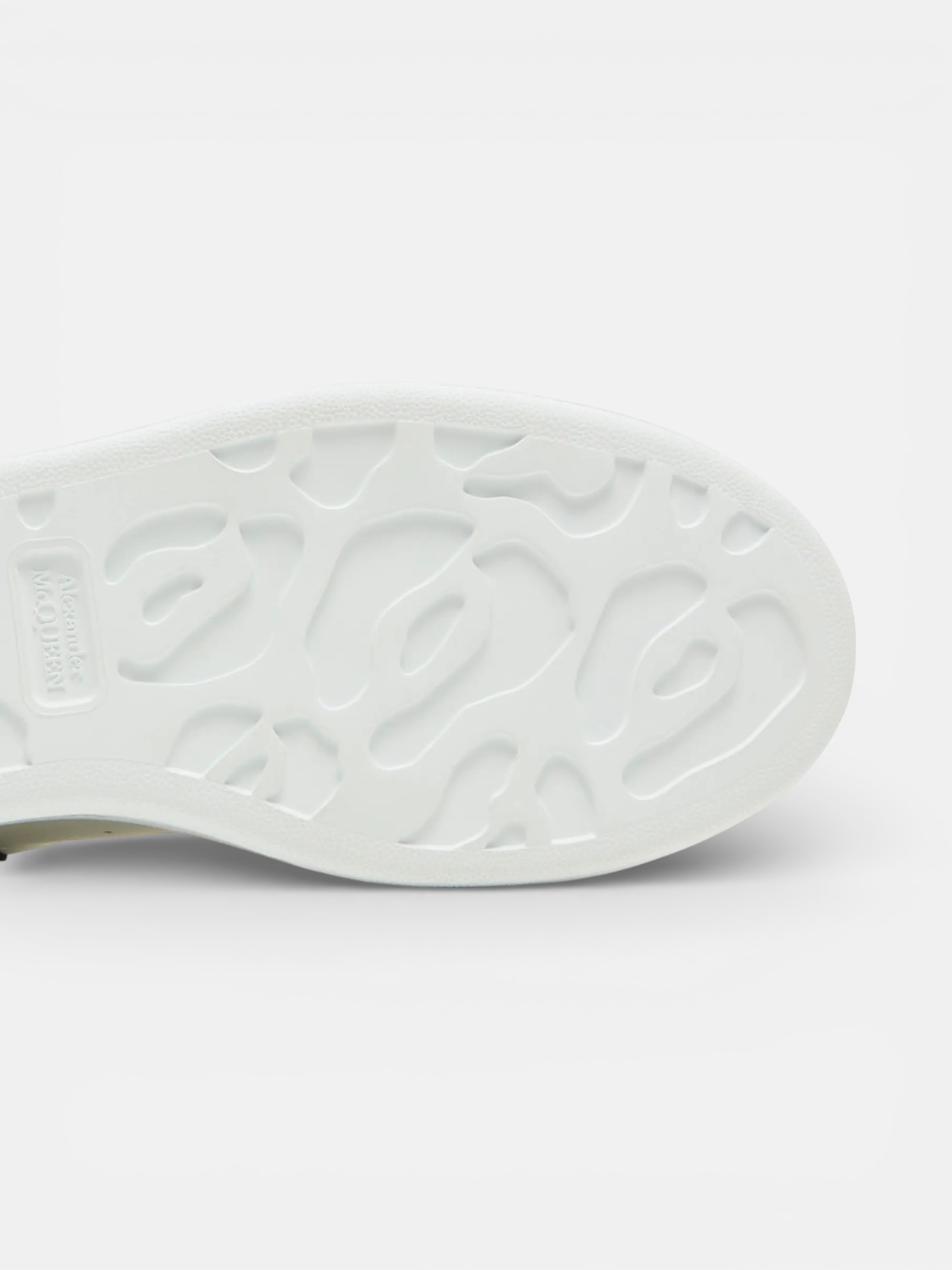 Alexander Alexander McQueen Sneaker White Black – detail view in premium quality with AA+ craftsmanship