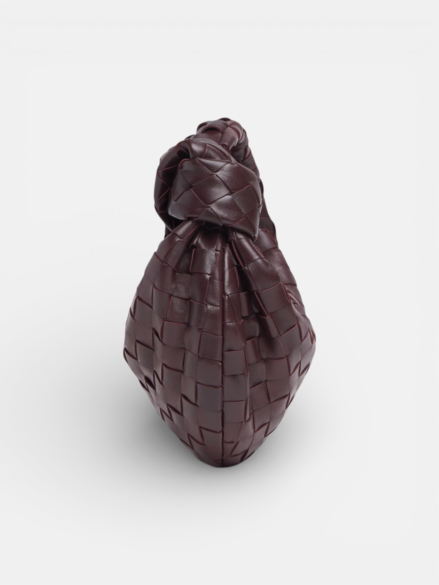 Bottega Bottega Veneta Mini Jodie Burgundy – close-up detail view in premium quality with AA+ craftsmanship
