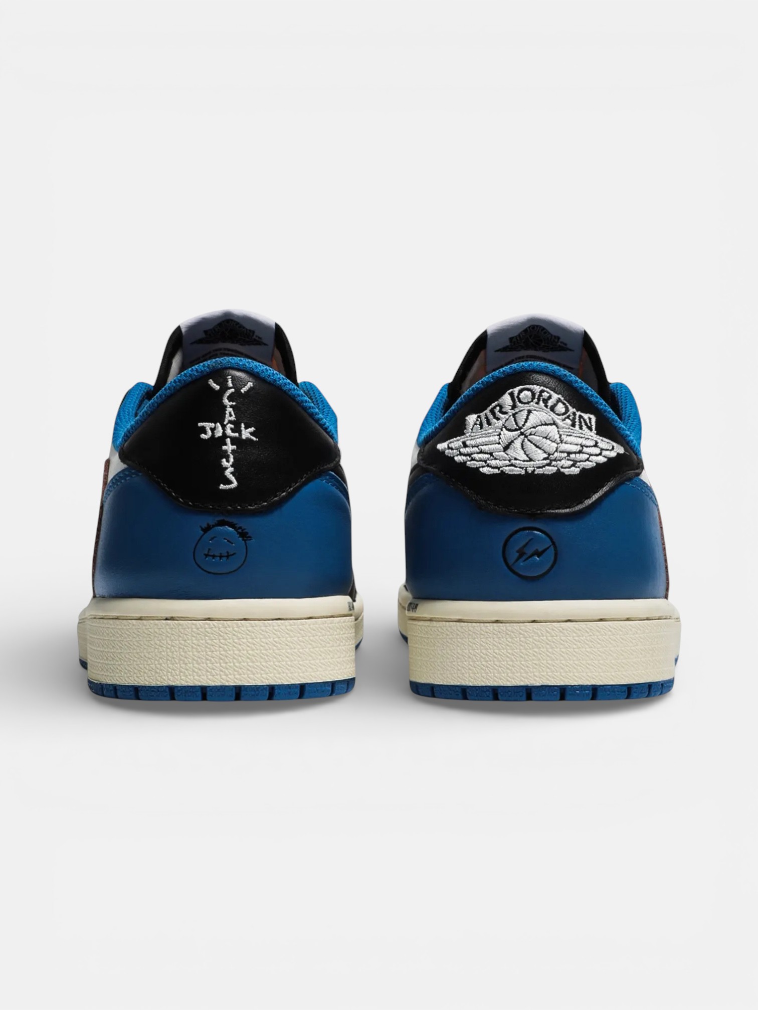 Jordan Jordan 1 Retro Low OG SP Fragment x Travis Scott – detail view in premium quality with AA+ craftsmanship