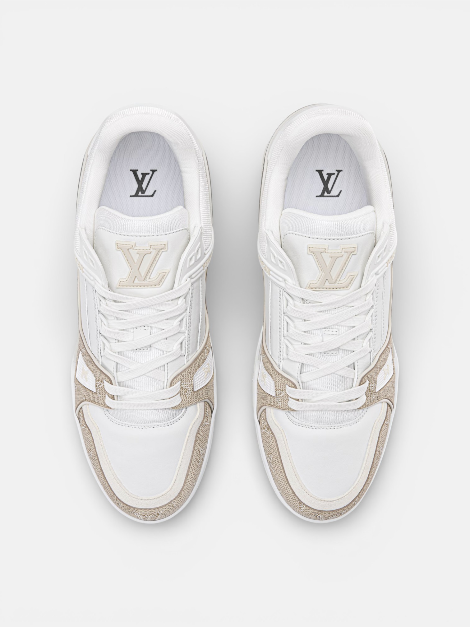 Louis Louis Vuitton Trainer White Beige – close-up detail view in premium quality with AA+ craftsmanship