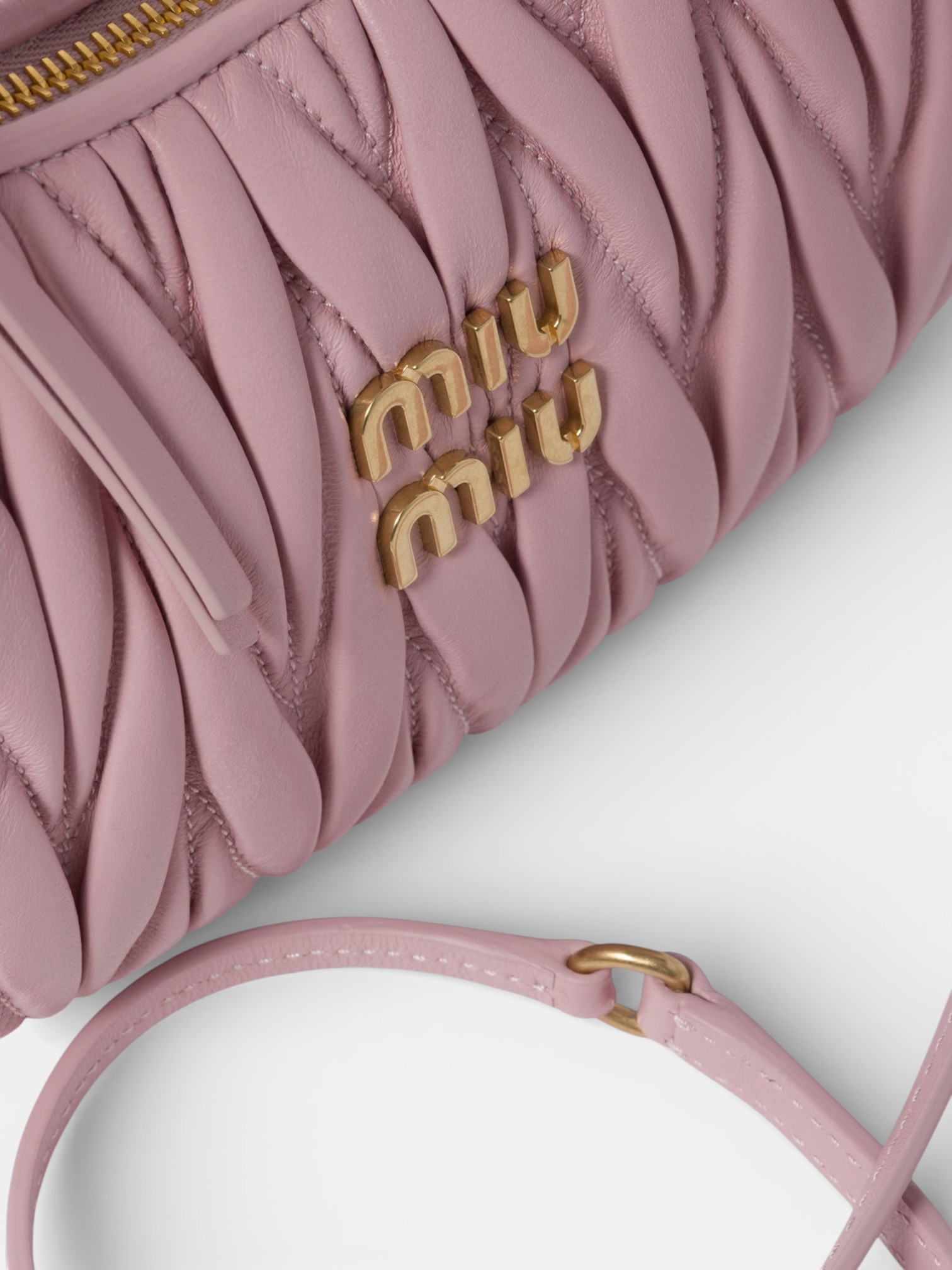 MiuMiu MiuMiu Wander Leather Bag Pink – detail view in premium quality with AA+ craftsmanship