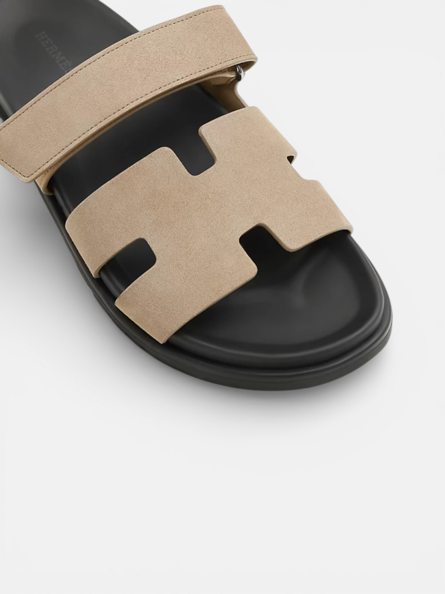 Hermes Hermes Chypre Sandal  Beige Sable – detail view in premium quality with AA+ craftsmanship