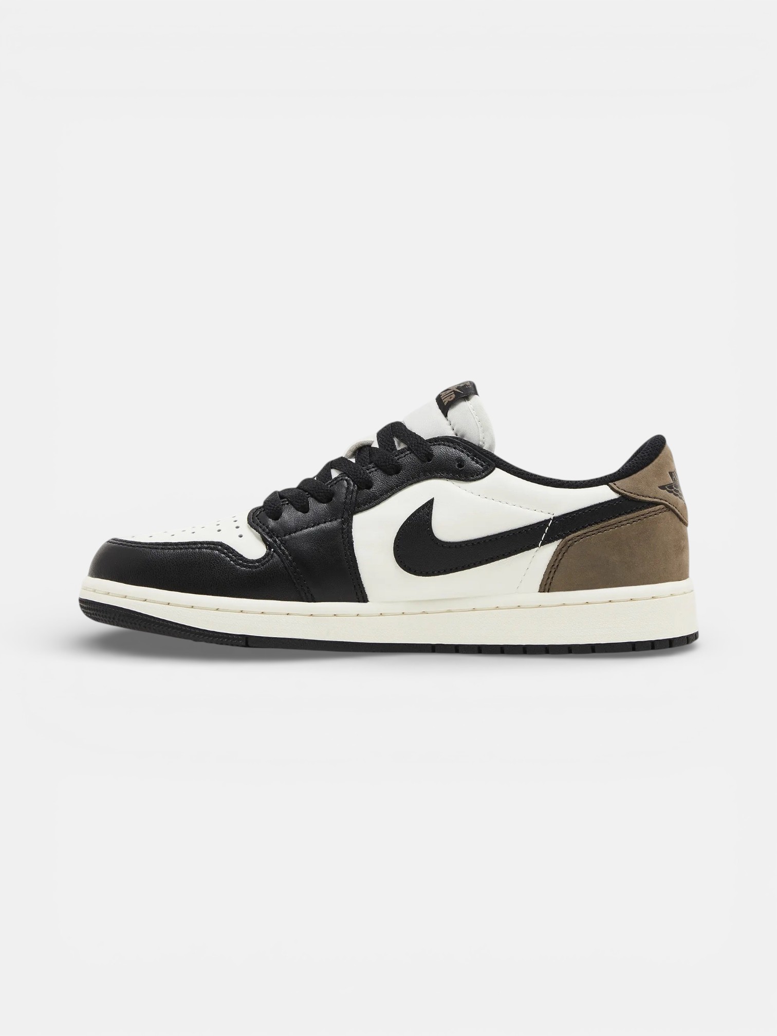 Jordan Jordan 1 Retro Low OG Mocha – close-up detail view in premium quality with AA+ craftsmanship