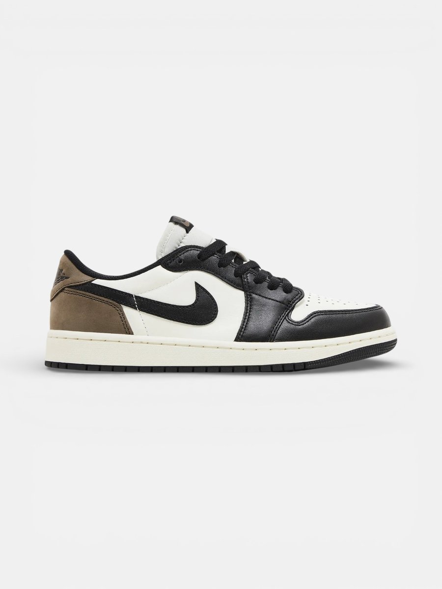 Jordan 1 Retro Low OG Mocha