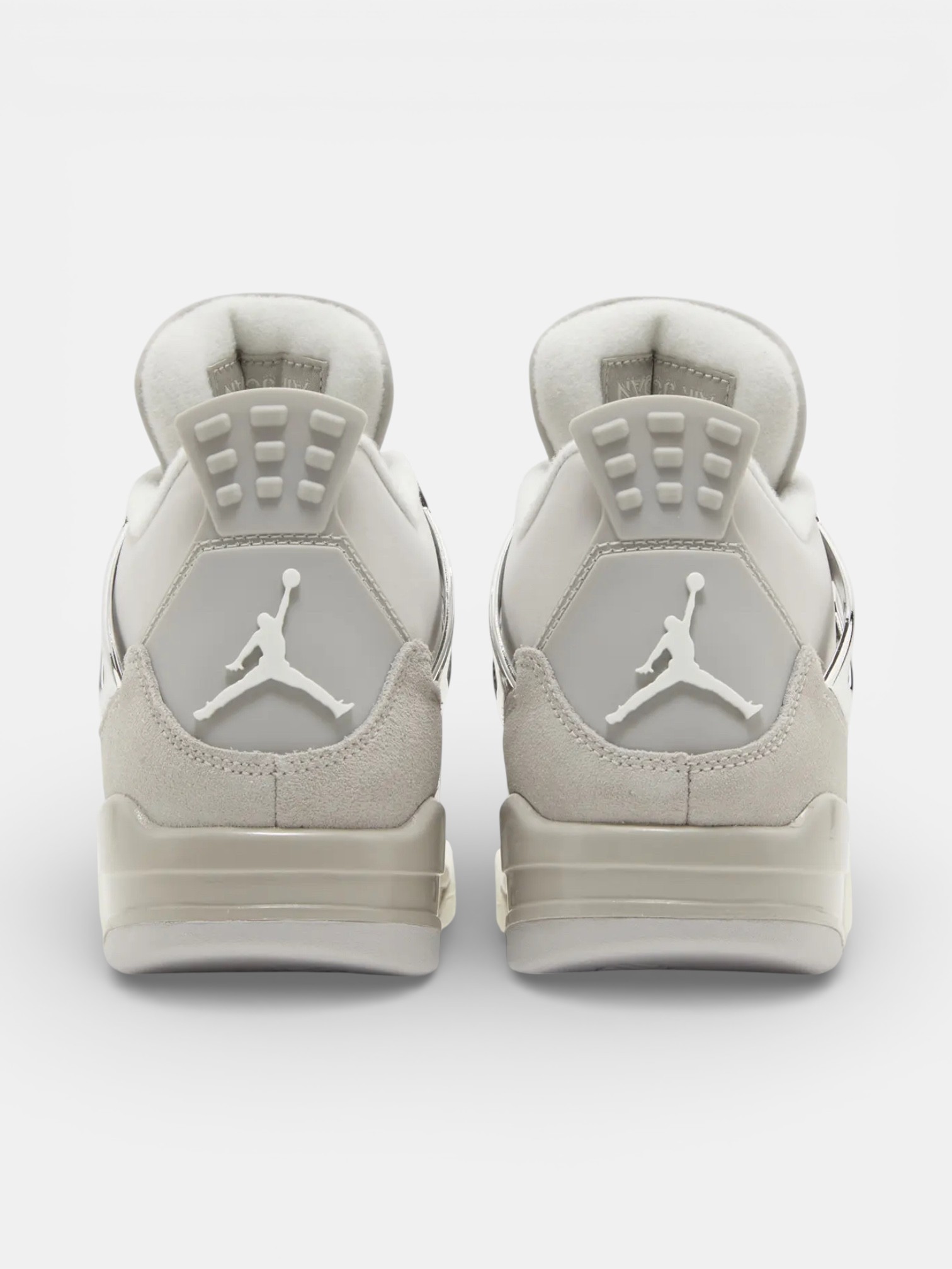 Jordan Jordan 4 Retro Frozen Moments – detail view in premium quality with AA+ craftsmanship