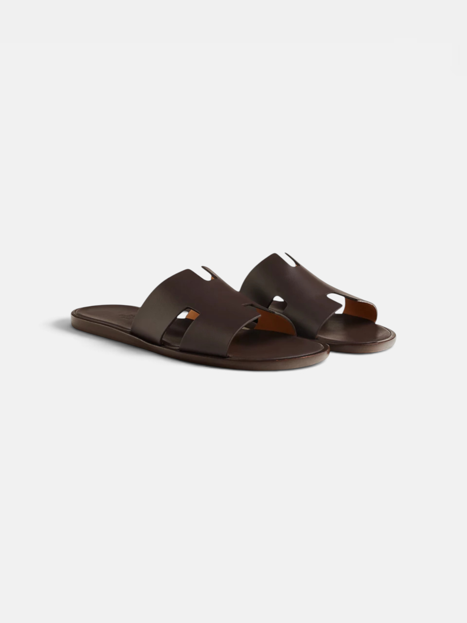 Hermes Hermes Izmir Sandal Moka – close-up detail view in premium quality with AA+ craftsmanship