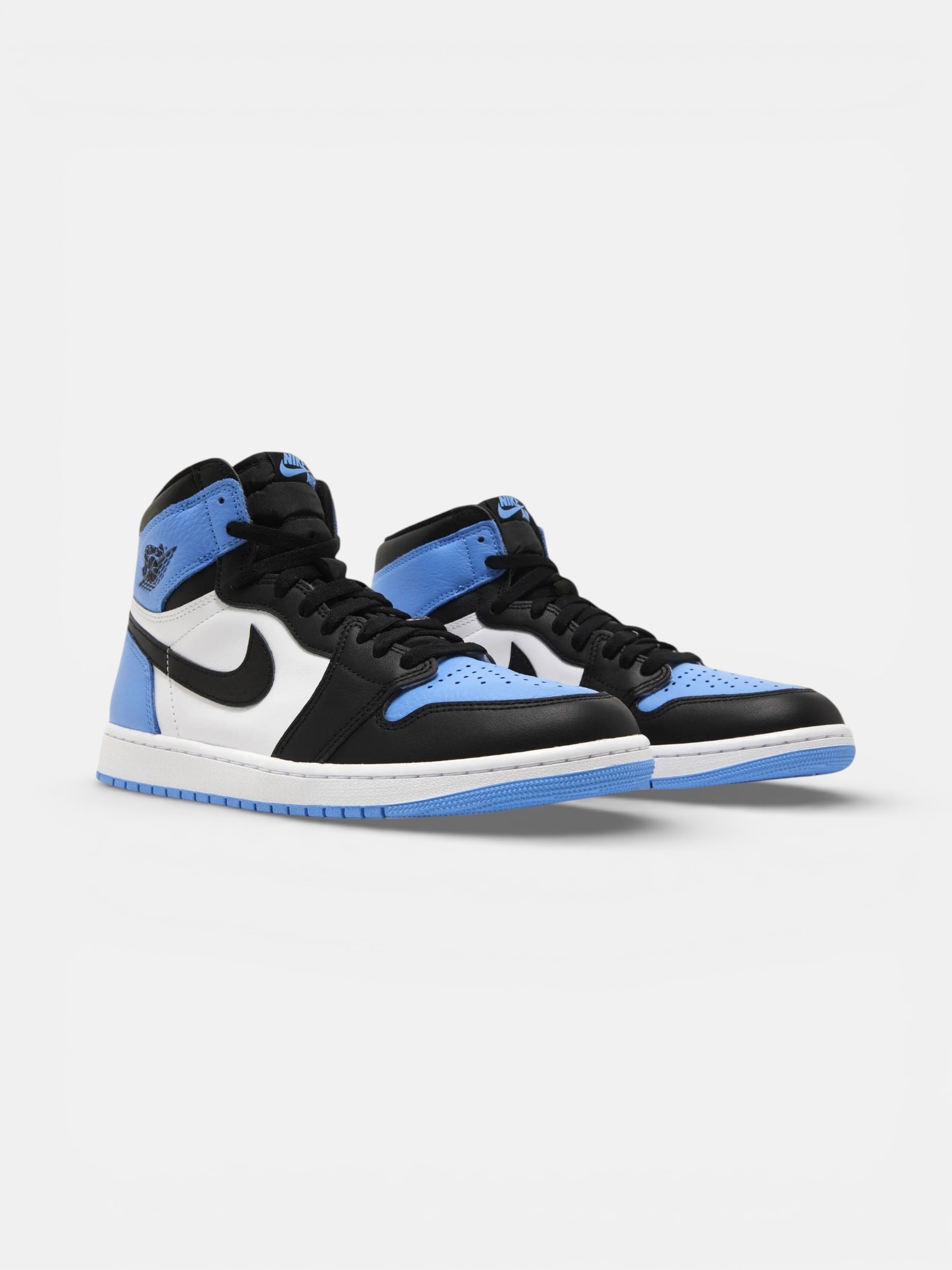 Jordan Jordan 1 Retro High OG UNC Toe – detail view in premium quality with AA+ craftsmanship