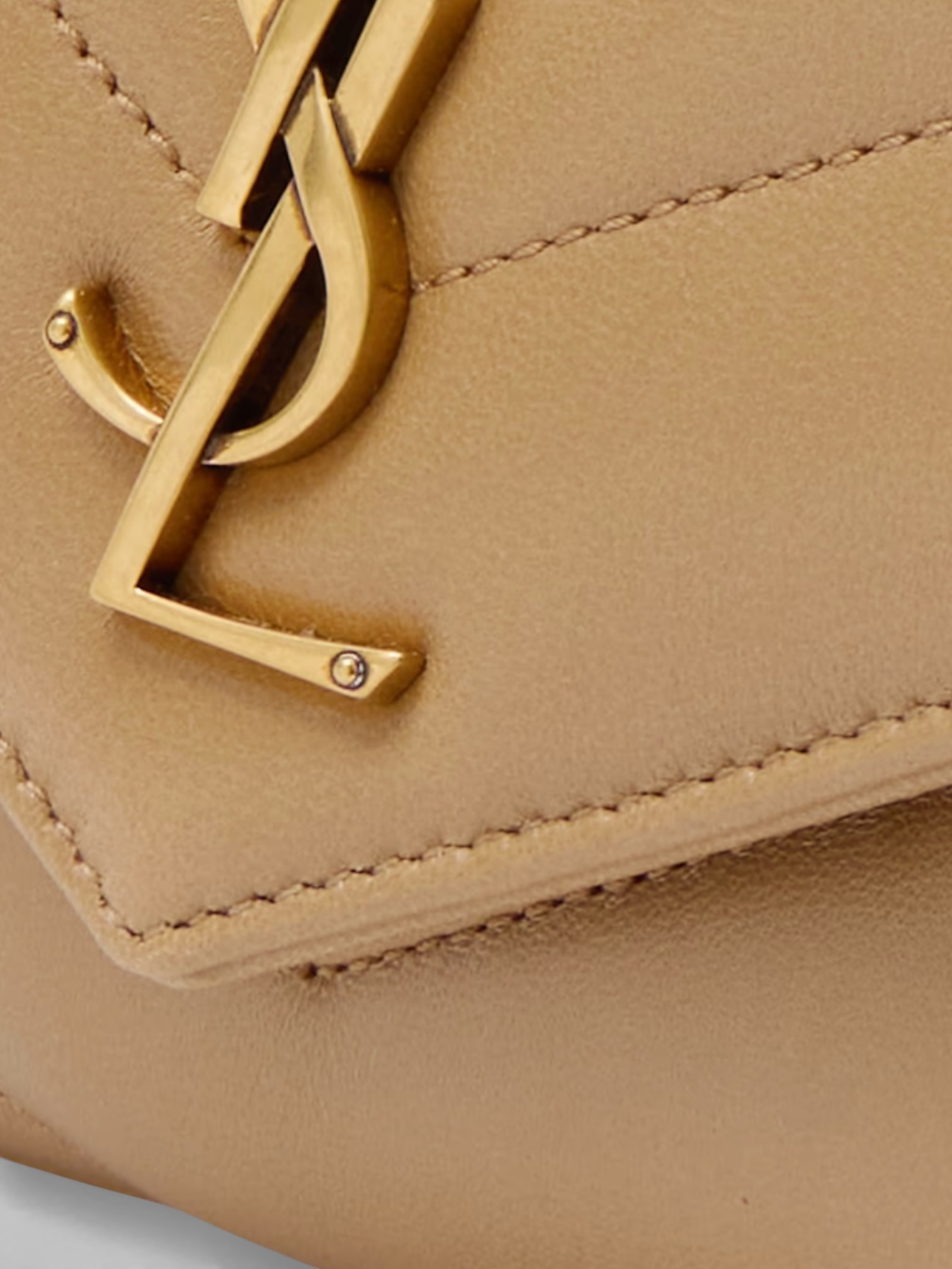 YSL YSL LouLou Small Natural Tan – close-up detail view in premium quality with AA+ craftsmanship