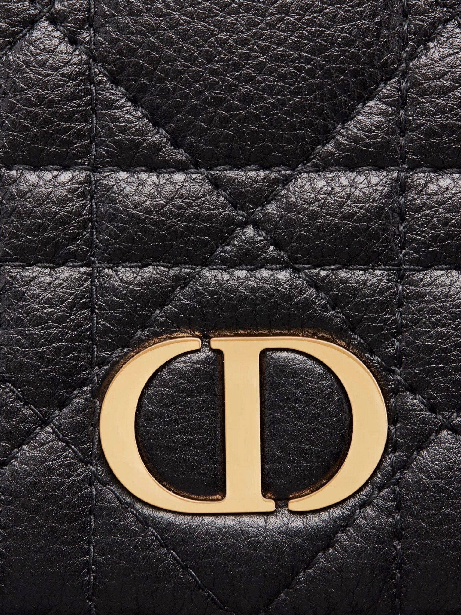 Dior Dior Caro Scarlet Wallet Black – detail view in premium quality with AA+ craftsmanship