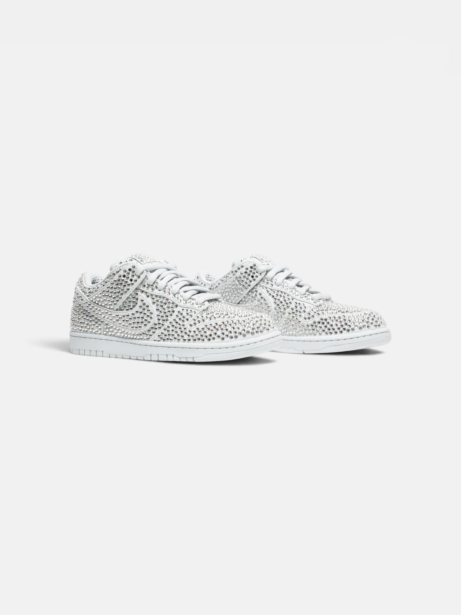 Cactus Cactus Plant Flea Market x Swarovski x Nike Dunk Low Pure Platinum – detail view in premium quality with AA+ craftsmanship