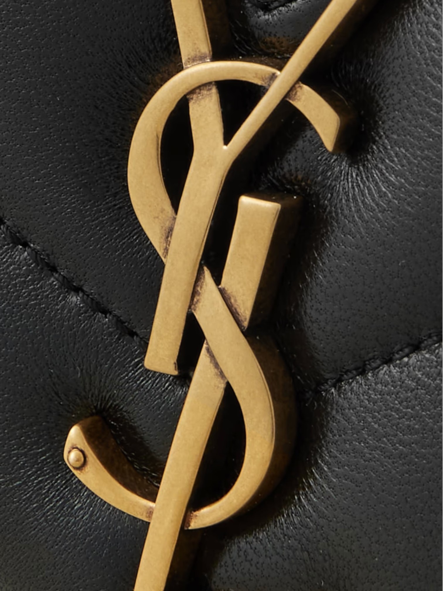 YSL LouLou Small in Black, Logo Detail