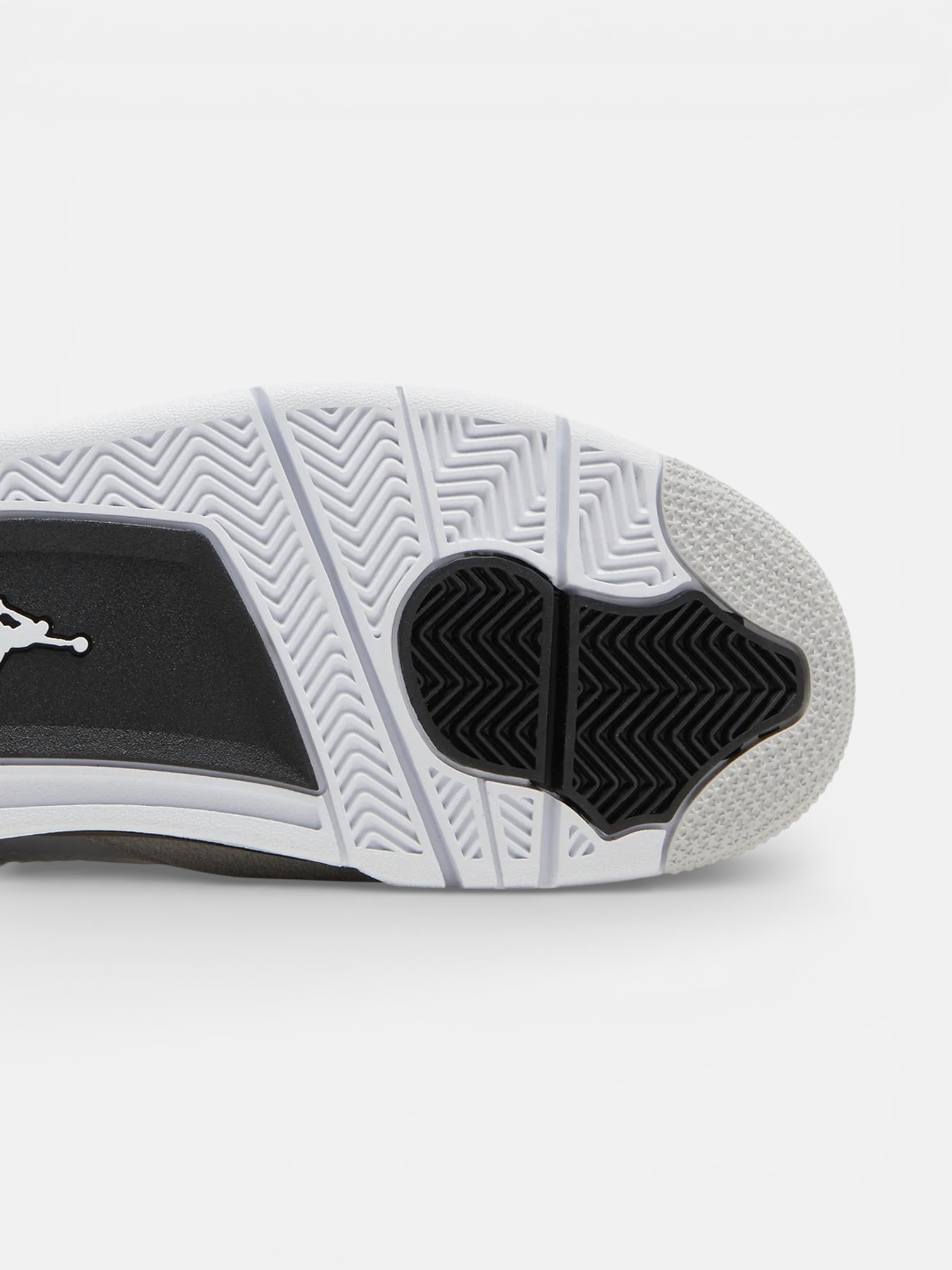 Jordan Jordan 4 Military Black – detail view in premium quality with AA+ craftsmanship