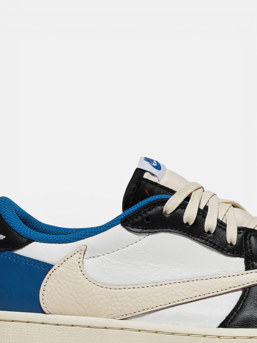Jordan 1 Retro Low OG SP Fragment x Travis Scott - Preview