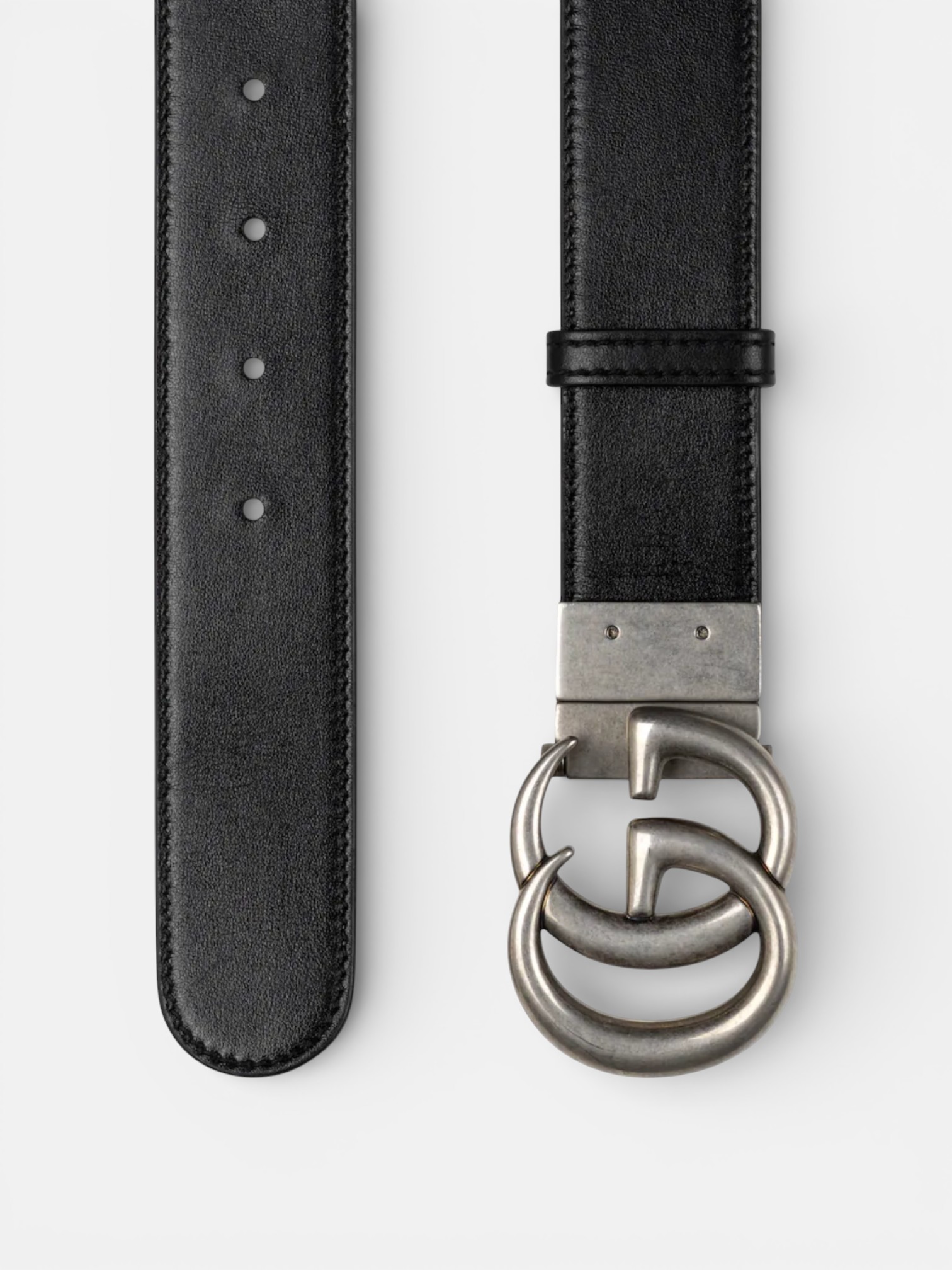 Gucci Gucci GG Marmont Reversible Belt Beige Canvas – close-up detail view in premium quality with AA+ craftsmanship