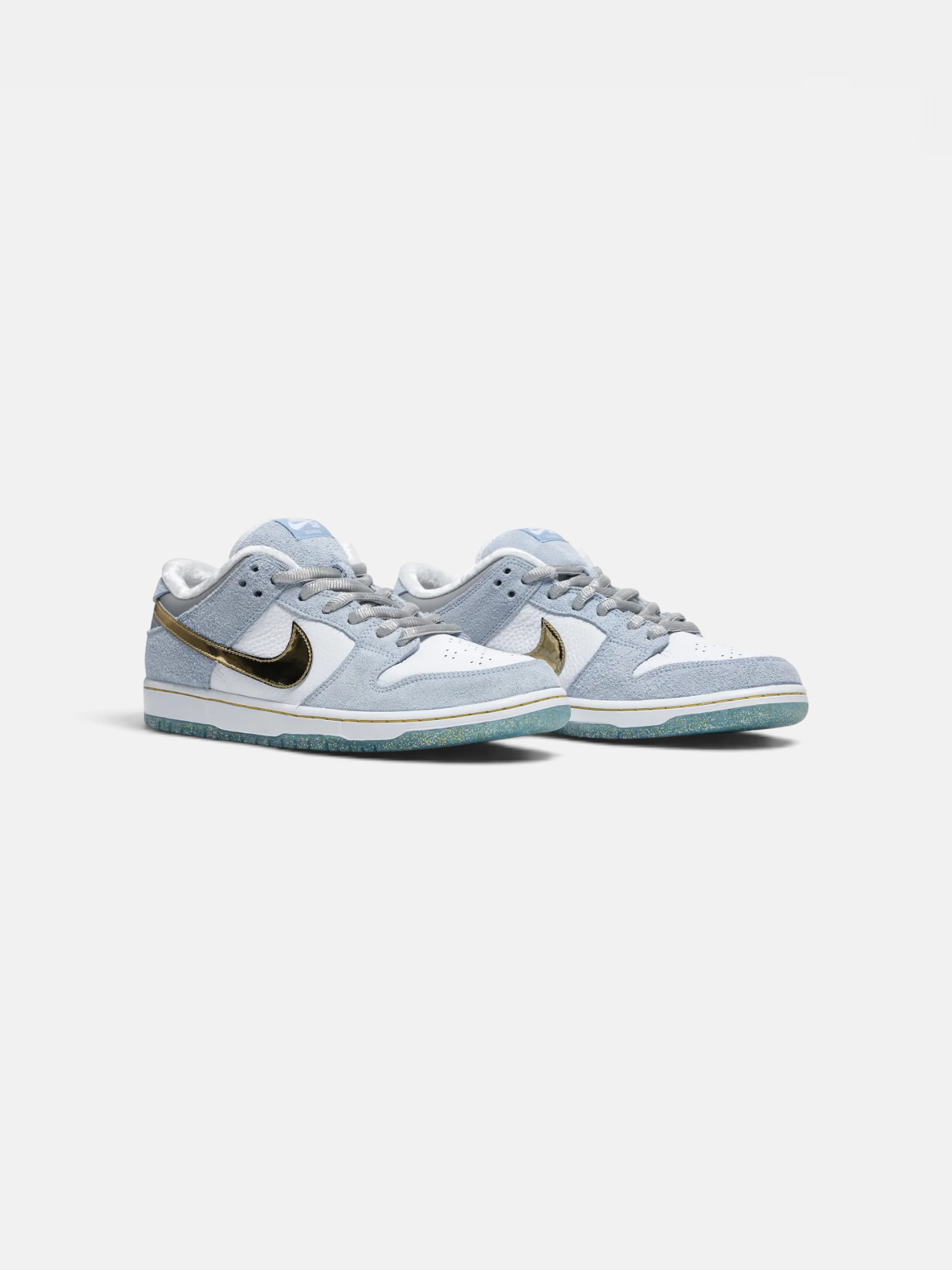 Sean Sean Cliver x Nike Dunk Low Holiday Special – detail view in premium quality with AA+ craftsmanship