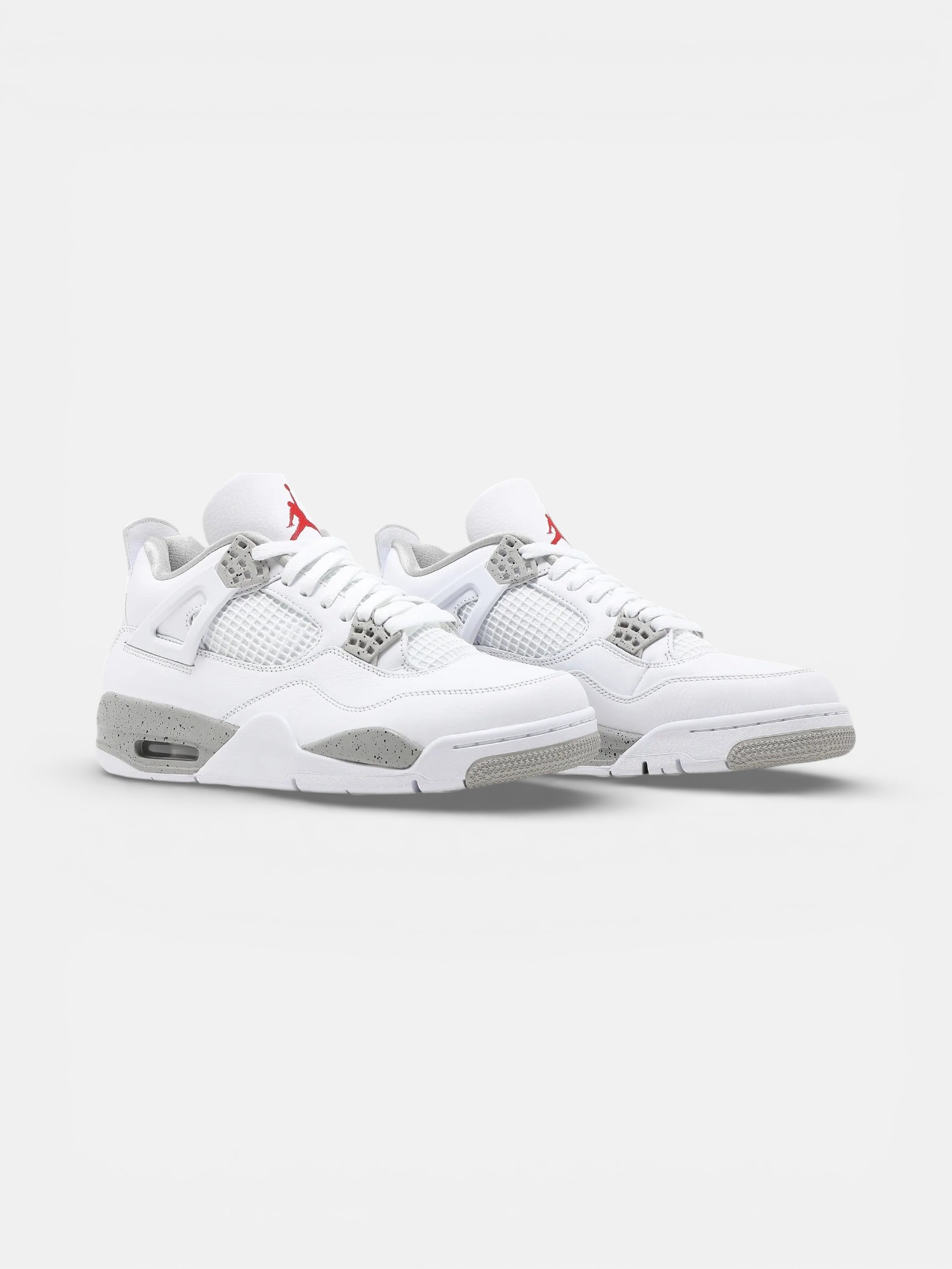 Jordan Jordan 4  Retro White Oreo – side profile view in premium quality with AA+ craftsmanship